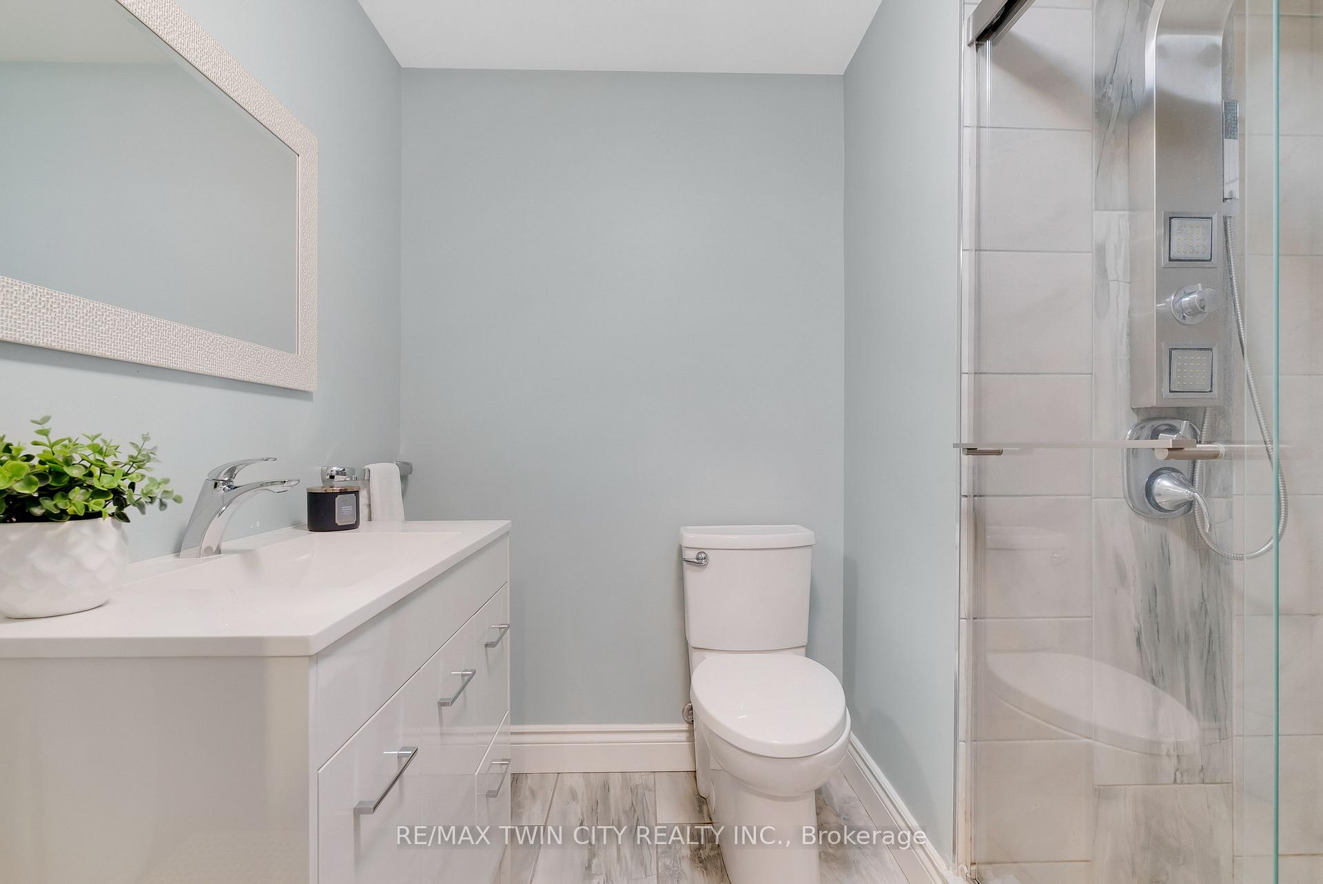 Photo 29 of 83 Kimberly Crescent, Kitchener, Laurentian Hills — HOMEH