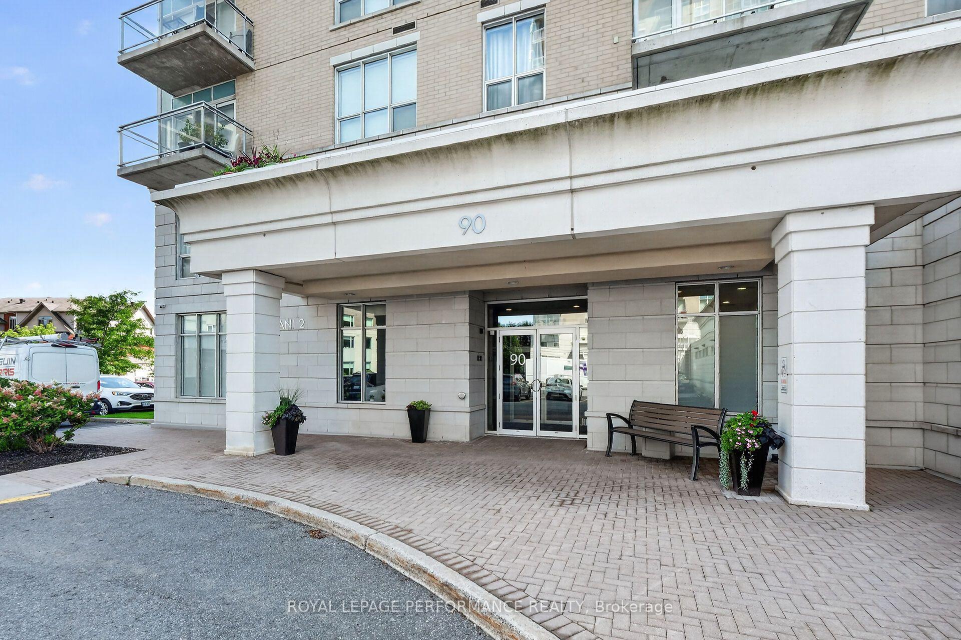 Photo 4 of Unit 1606, 90 Landry Street, Ottawa, Vanier — HOMEH