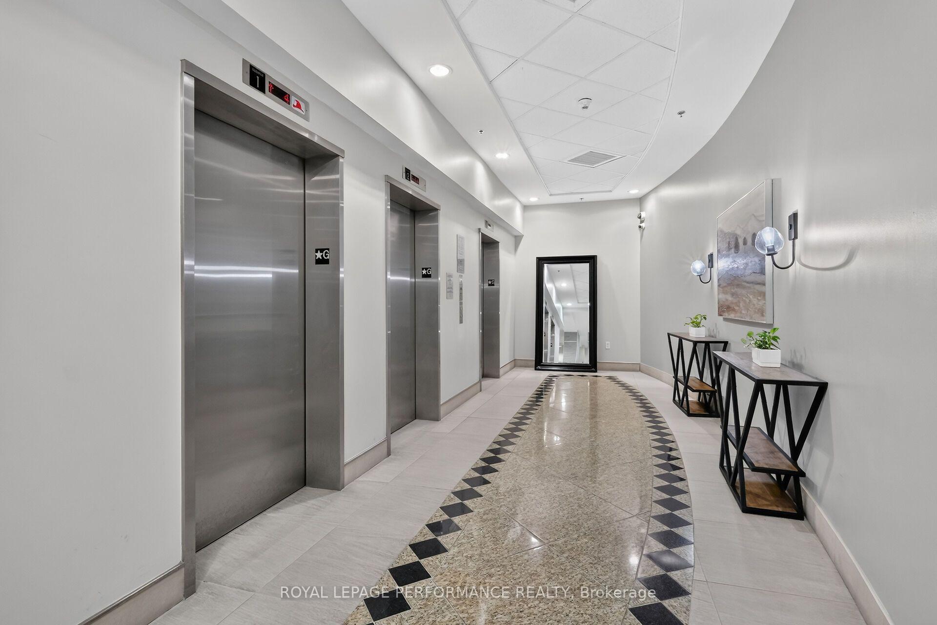 Photo 6 of Unit 1606, 90 Landry Street, Ottawa, Vanier — HOMEH
