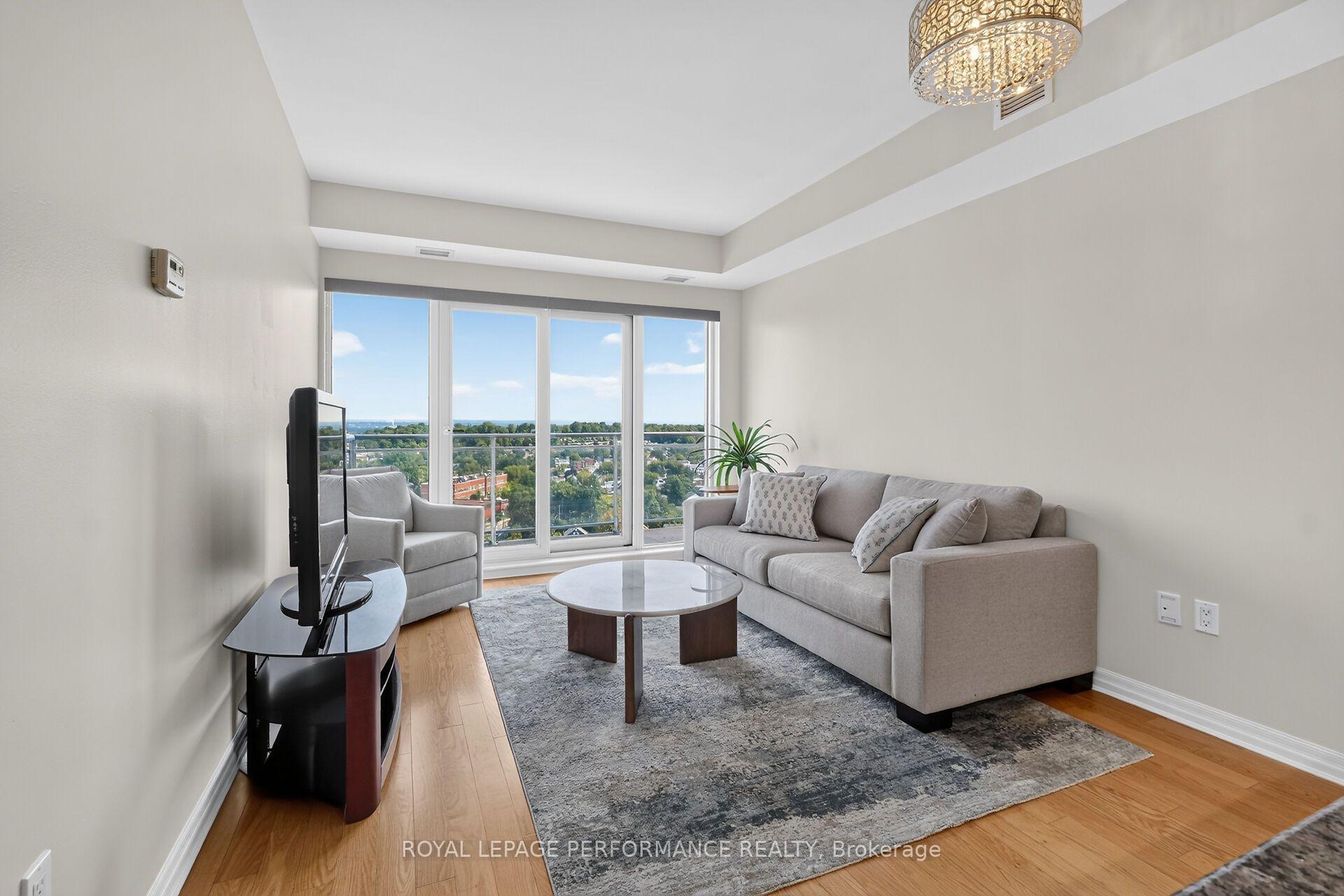 Photo 15 of Unit 1606, 90 Landry Street, Ottawa, Vanier — HOMEH