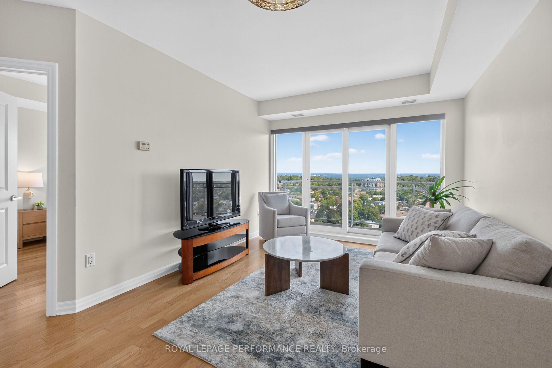 Photo 18 of Unit 1606, 90 Landry Street, Ottawa, Vanier — HOMEH