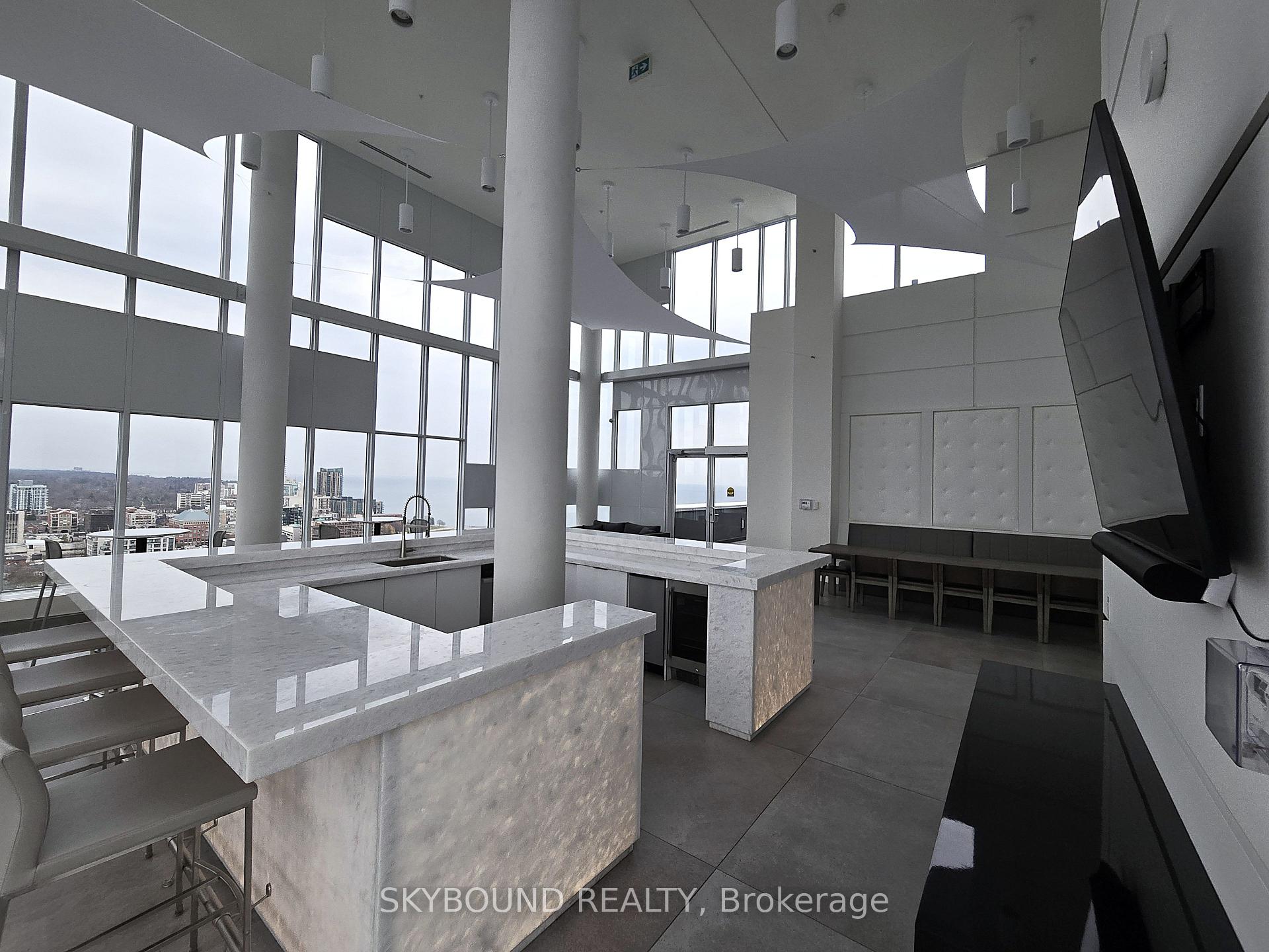 Photo 5 of Unit 1008, 500 Brock Avenue, Burlington, Brant — HOMEH