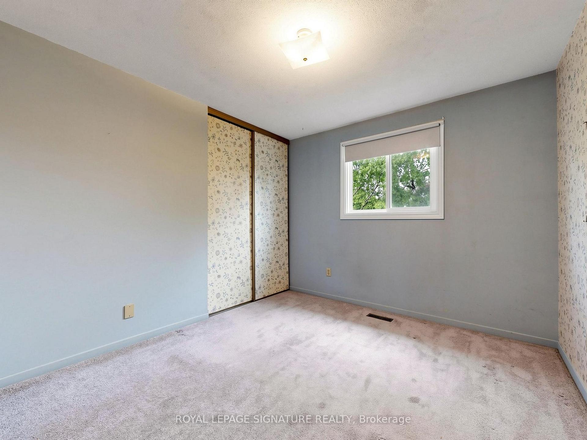 Photo 37 of 94 Howlett Avenue, Newmarket, Huron Heights-Leslie Valley — HOMEH