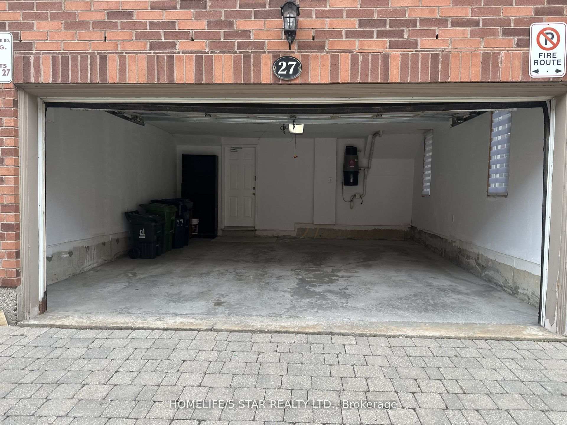 Photo 2 of Unit 27, 375 Cook Road, North York, York University Heights — HOMEH