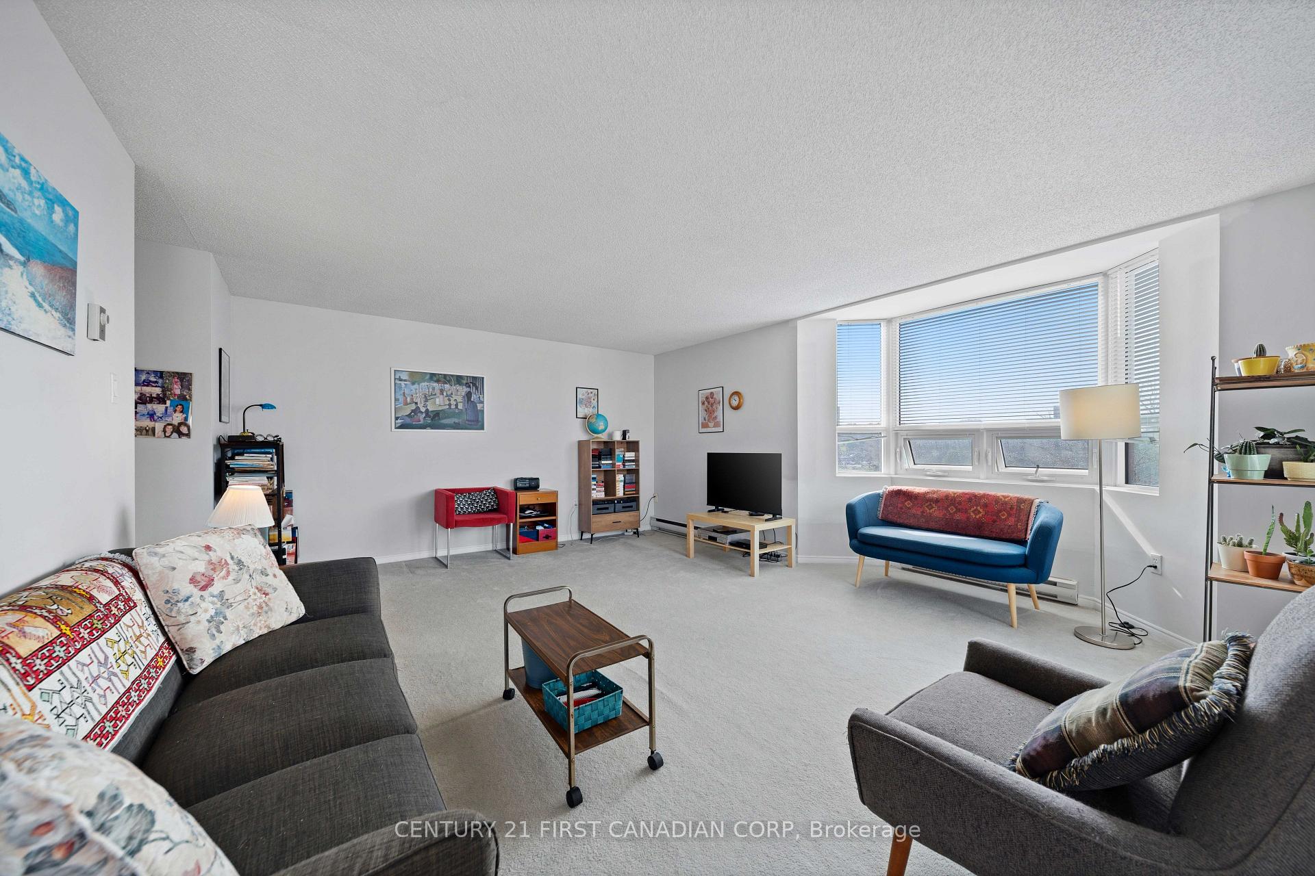 Photo 16 of Unit 608, 77 Baseline Road W, London, South E — HOMEH