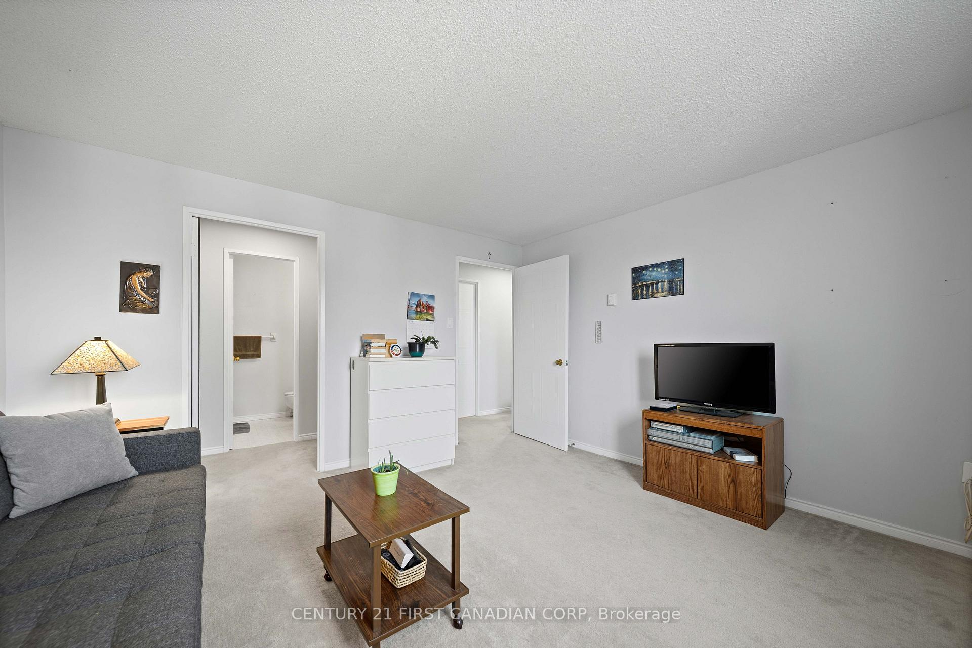 Photo 29 of Unit 608, 77 Baseline Road W, London, South E — HOMEH