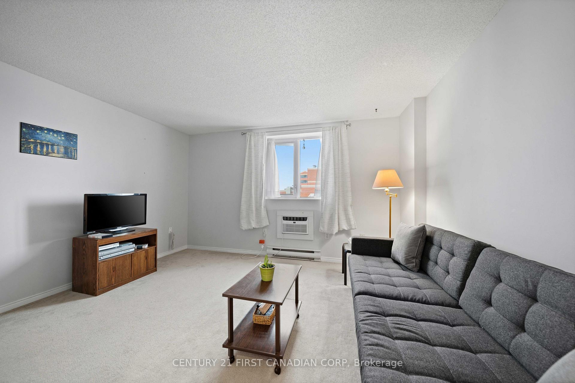 Photo 30 of Unit 608, 77 Baseline Road W, London, South E — HOMEH
