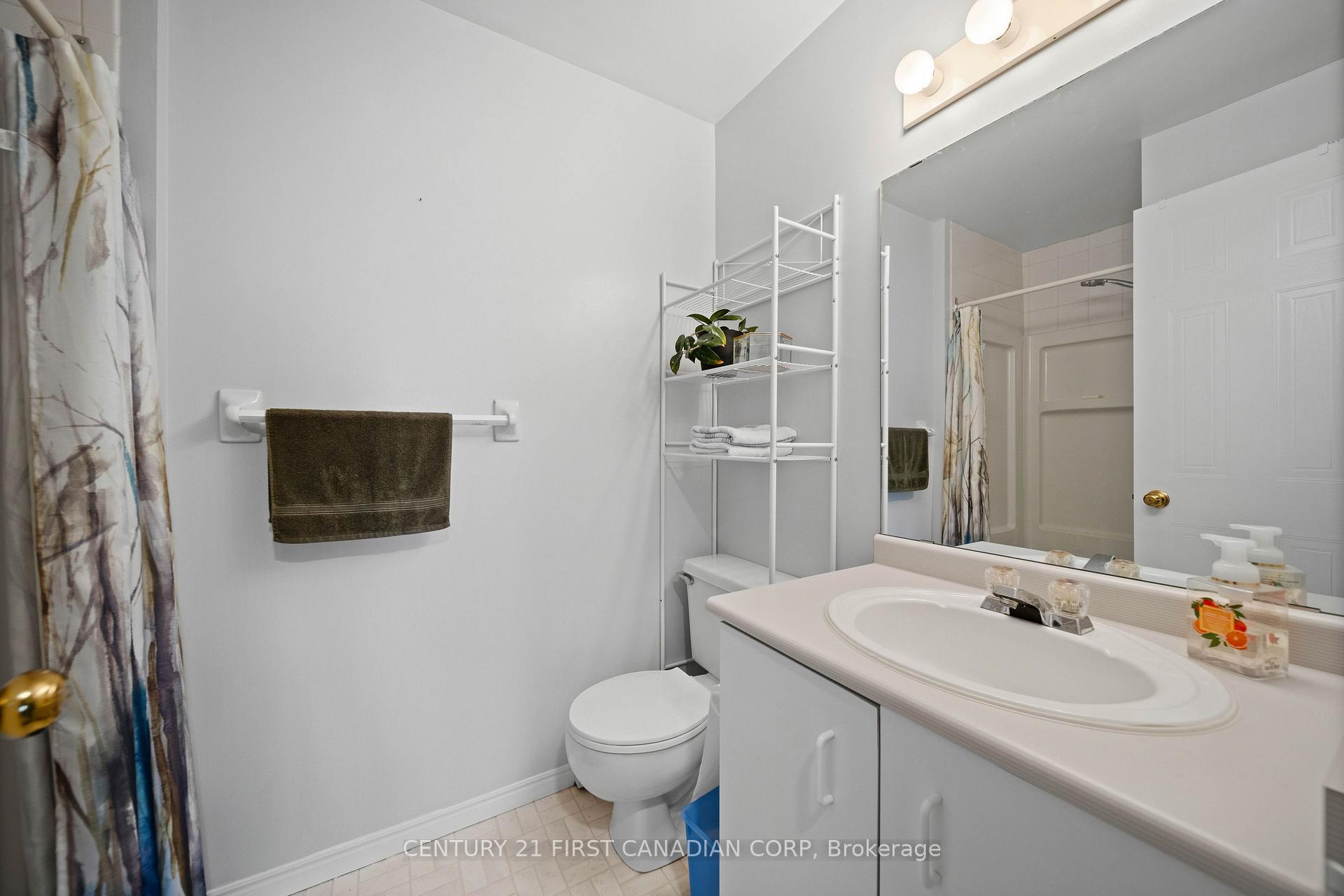 Photo 33 of Unit 608, 77 Baseline Road W, London, South E — HOMEH