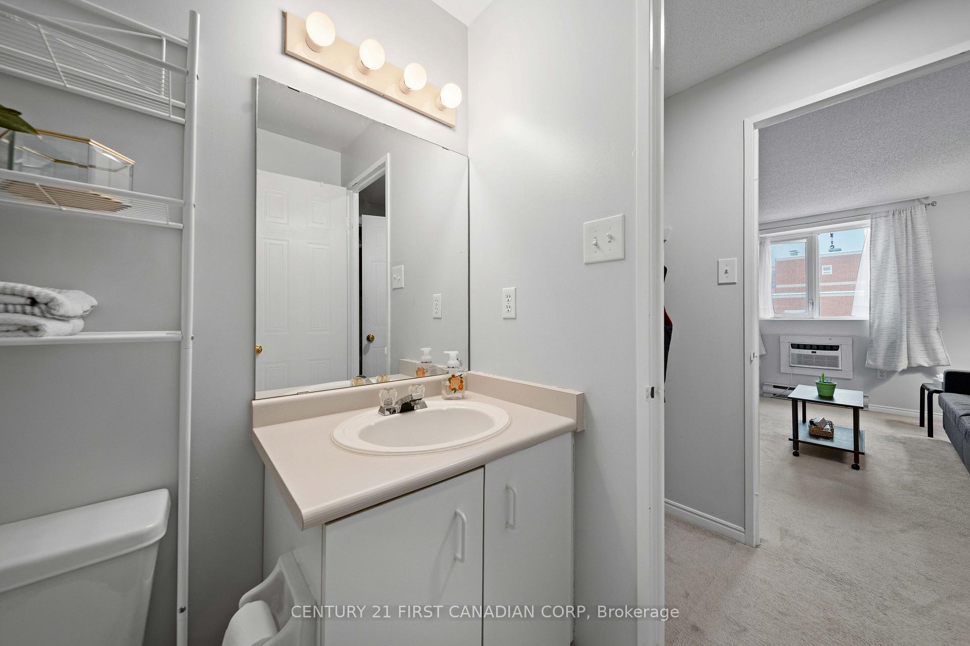 Photo 34 of Unit 608, 77 Baseline Road W, London, South E — HOMEH