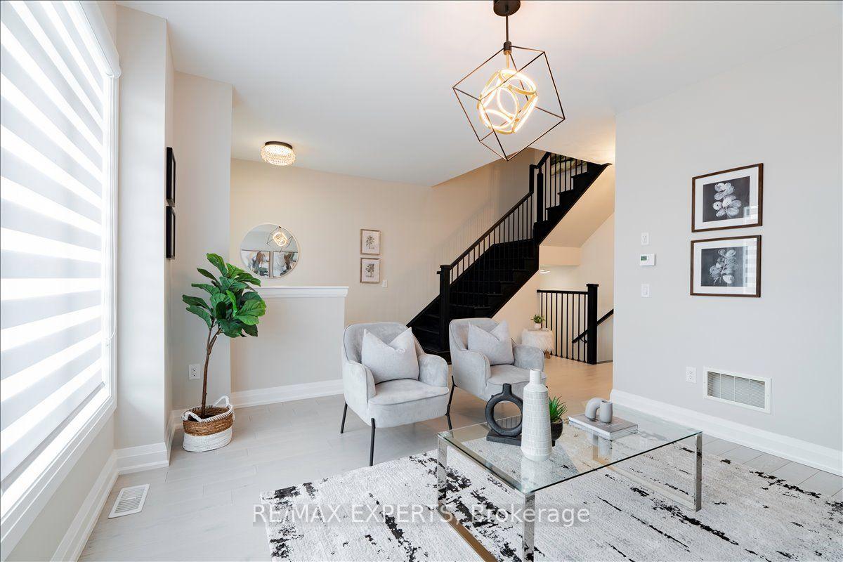 Photo 9 of 4025 Sixth Line, Oakville, Glenorchy — HOMEH