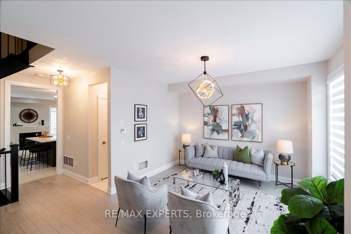Photo 10 of 4025 Sixth Line, Oakville, Glenorchy — HOMEH