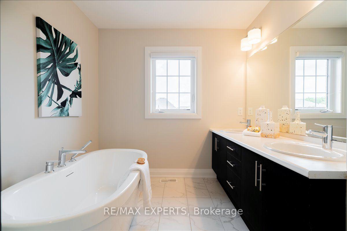 Photo 28 of 4025 Sixth Line, Oakville, Glenorchy — HOMEH