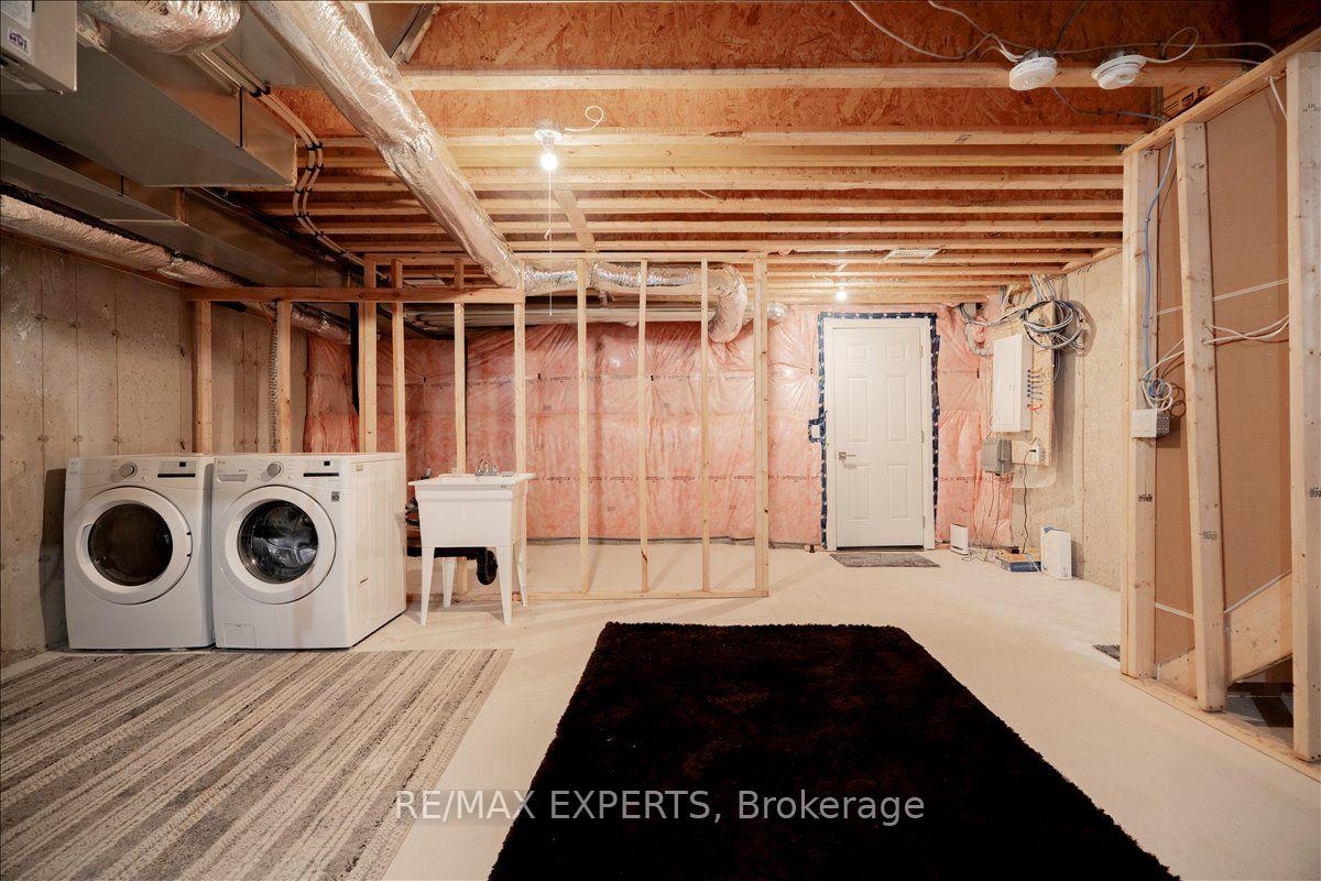 Photo 44 of 4025 Sixth Line, Oakville, Glenorchy — HOMEH