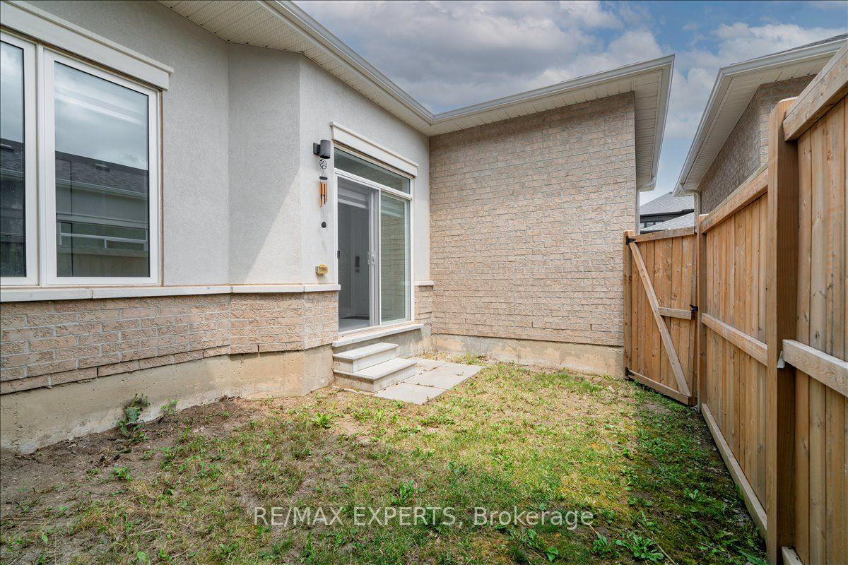 Photo 46 of 4025 Sixth Line, Oakville, Glenorchy — HOMEH