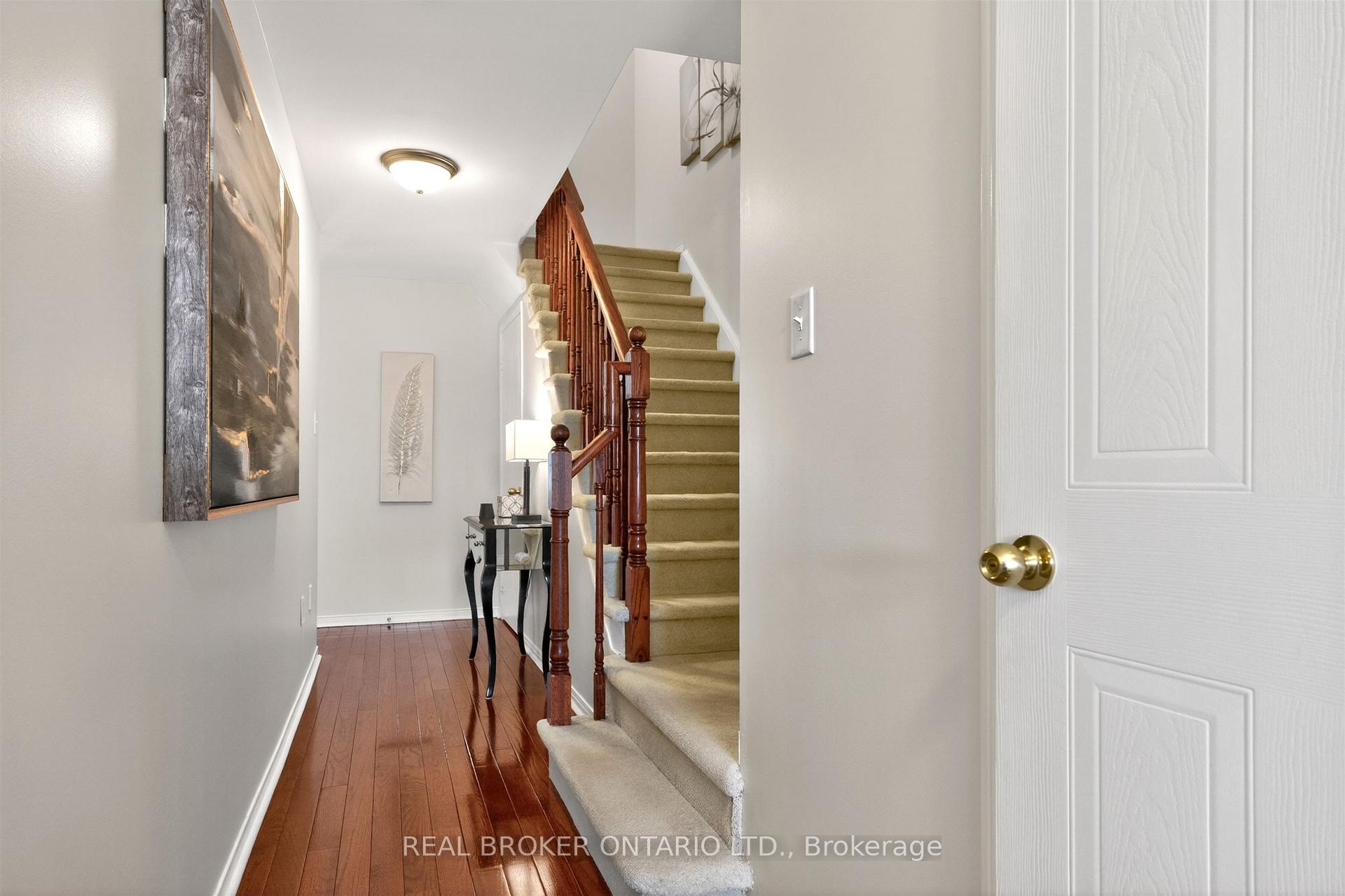 Photo 5 of Unit 102, 86 Joymar Drive, Mississauga, Streetsville — HOMEH