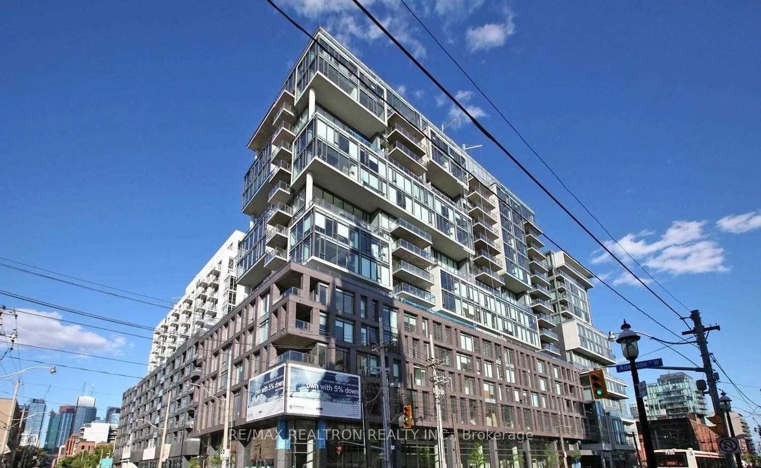 Photo 1 of Unit 1602, 111 Bathurst Street, Toronto, Waterfront Communities — HOMEH