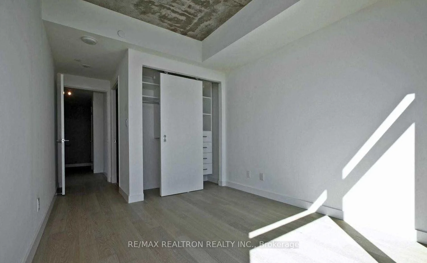 Photo 17 of Unit 1602, 111 Bathurst Street, Toronto, Waterfront Communities — HOMEH