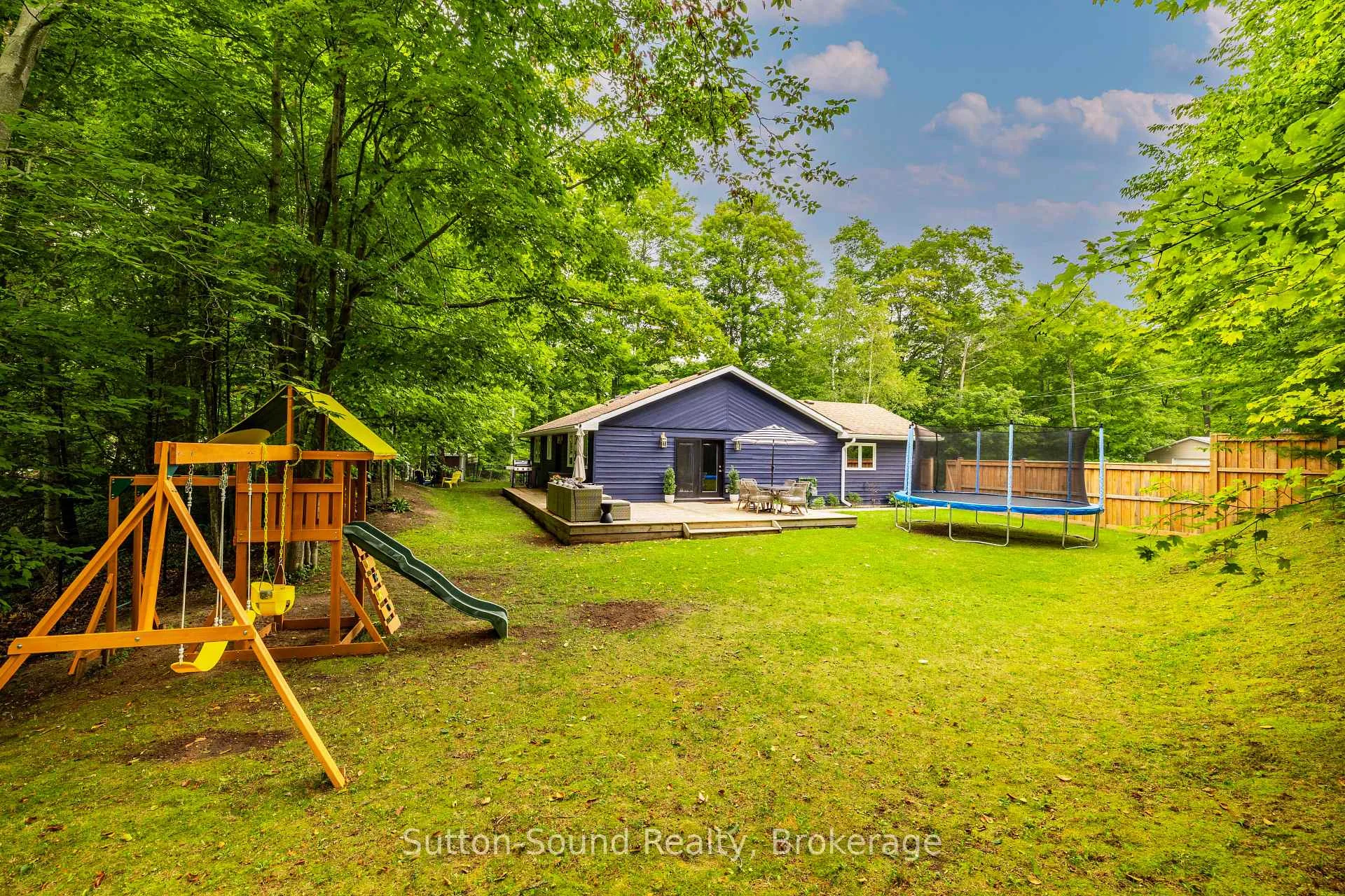 Photo 63 of 4 Maplewood Drive, South Bruce Peninsula — HOMEH