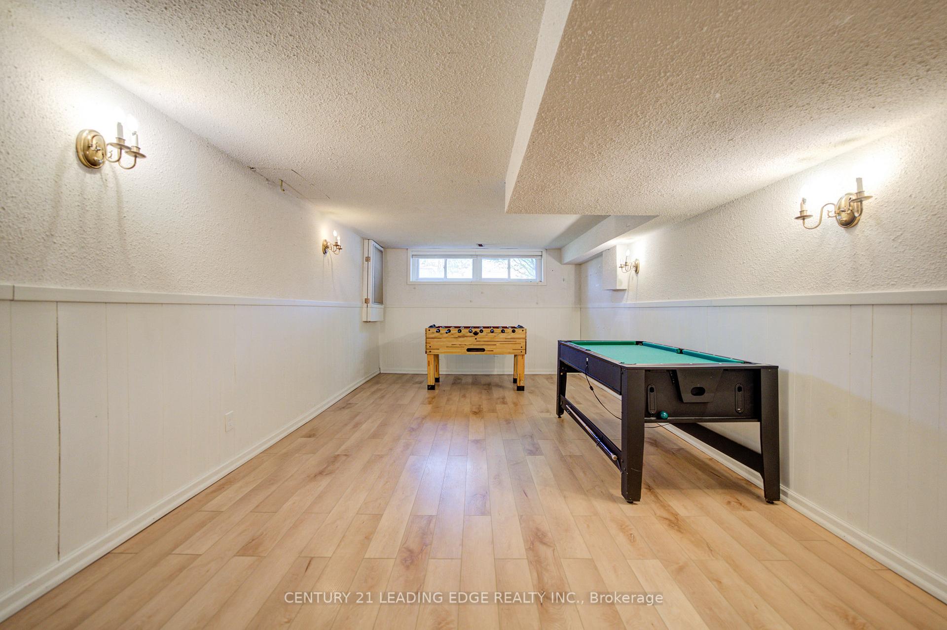 Photo 24 of 43 Carlton Road, Markham, Unionville — HOMEH