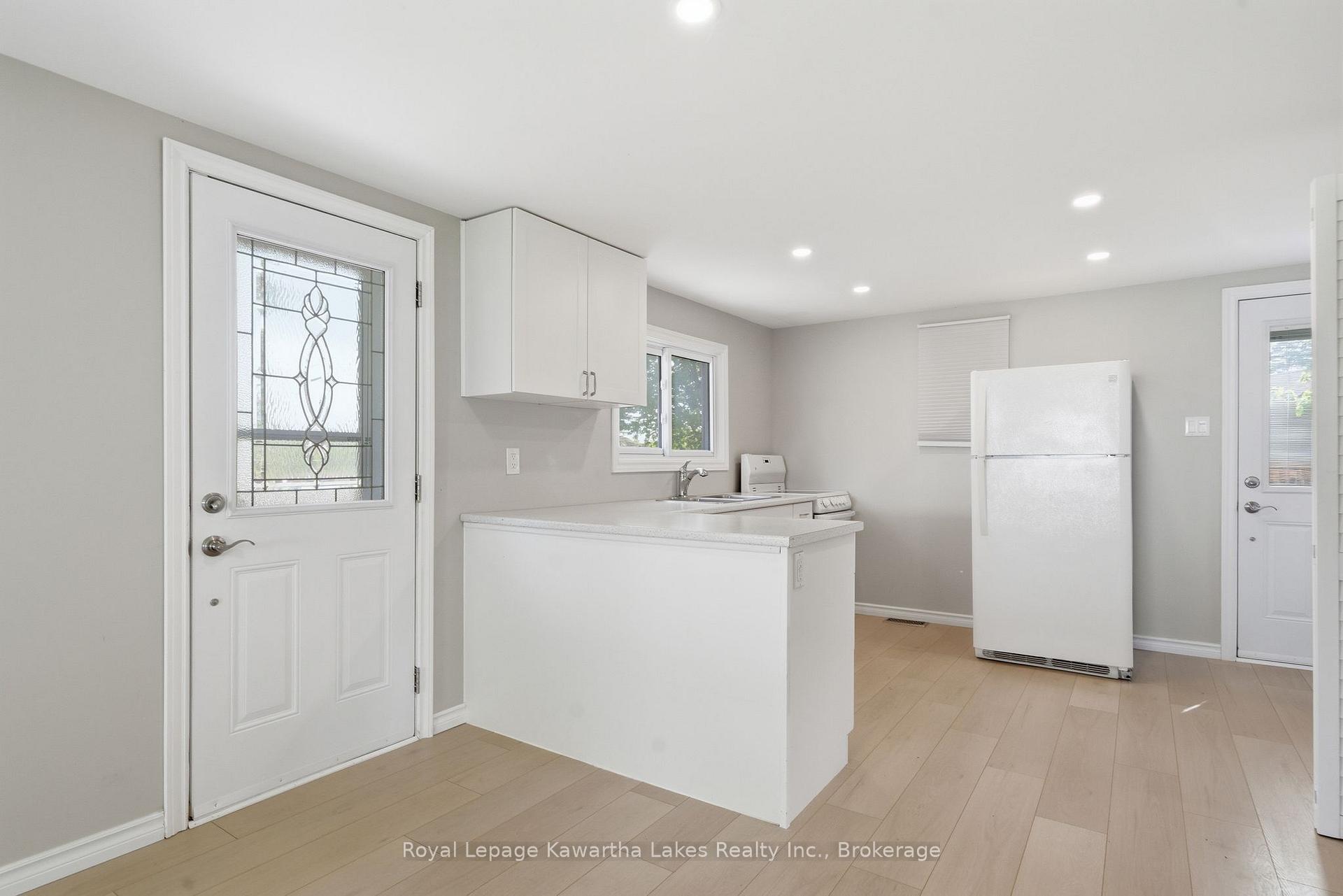 Photo 11 of 16 Marilyn Crescent, Kawartha Lakes, Emily — HOMEH