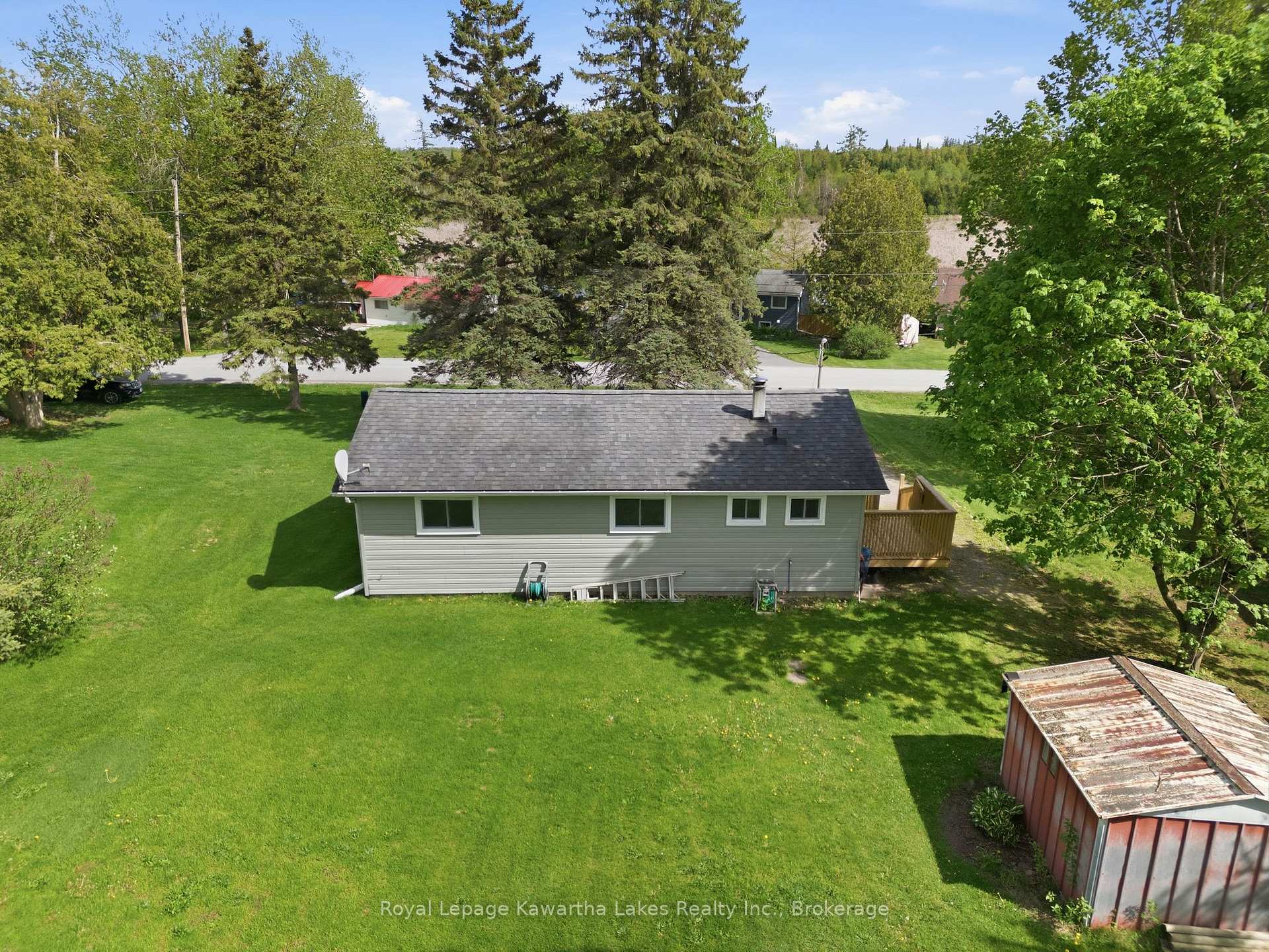 Photo 26 of 16 Marilyn Crescent, Kawartha Lakes, Emily — HOMEH