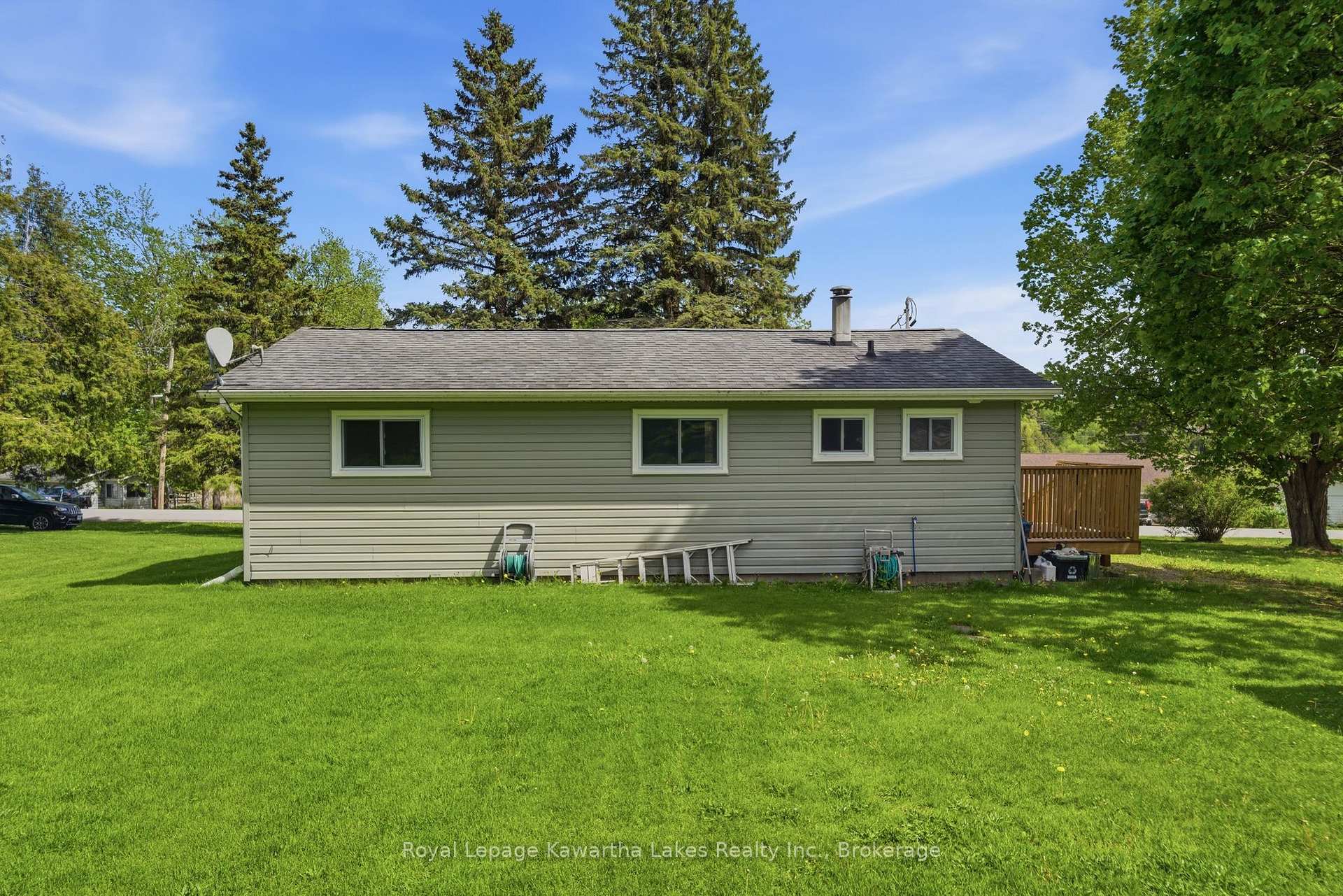Photo 29 of 16 Marilyn Crescent, Kawartha Lakes, Emily — HOMEH