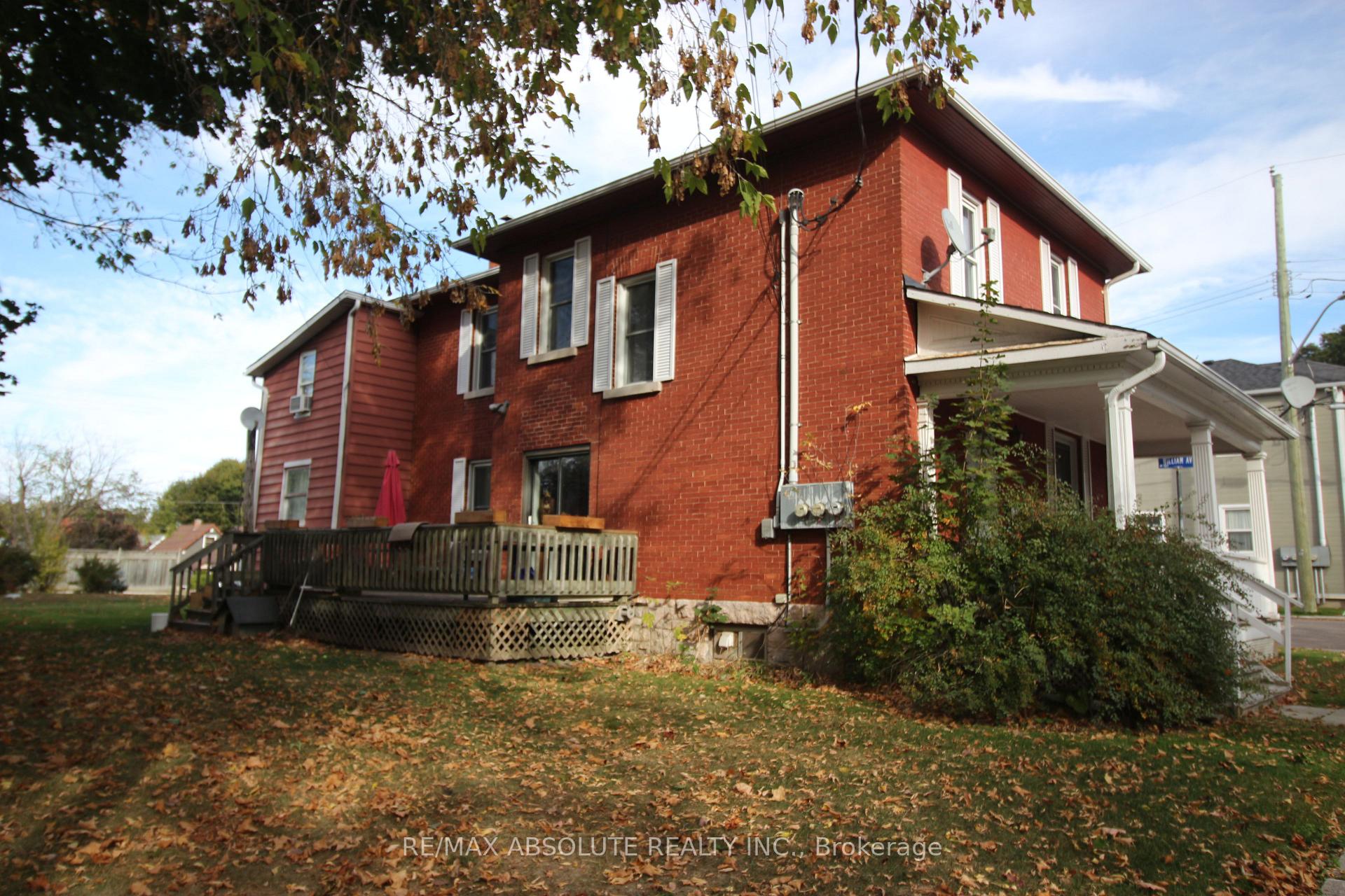 Photo 2 of 193 Jennet Street, Renfrew, Renfrew — HOMEH