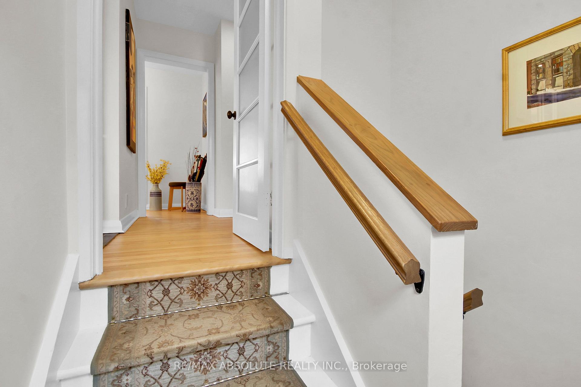 Photo 18 of 731 Dovercourt Avenue, Ottawa, McKellar/Highland — HOMEH