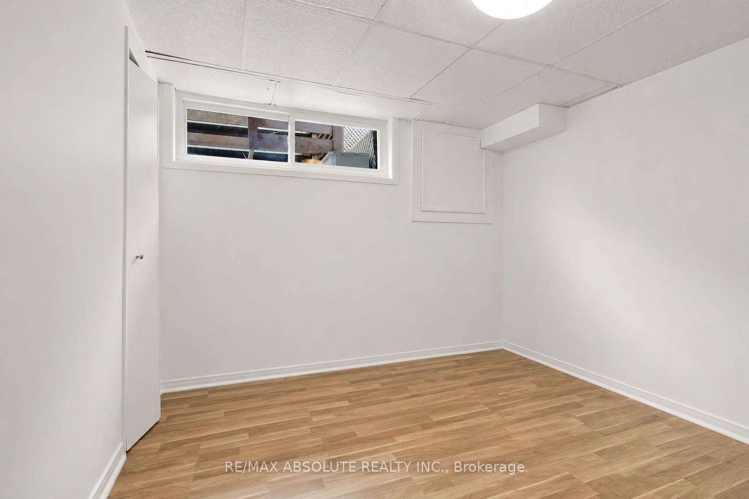 Photo 32 of 731 Dovercourt Avenue, Ottawa, McKellar/Highland — HOMEH
