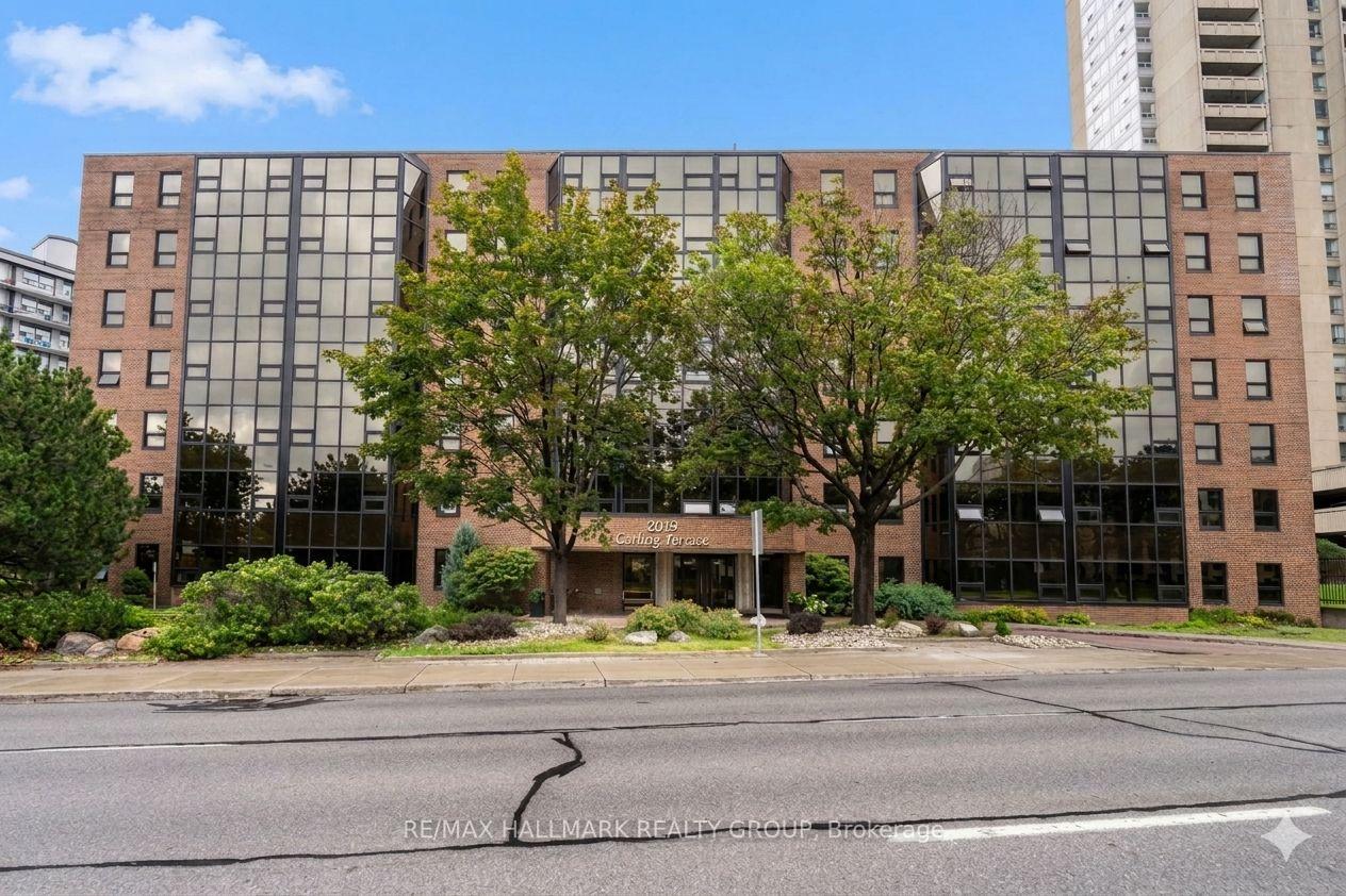 Photo of Unit 509, 2019 Carling Avenue