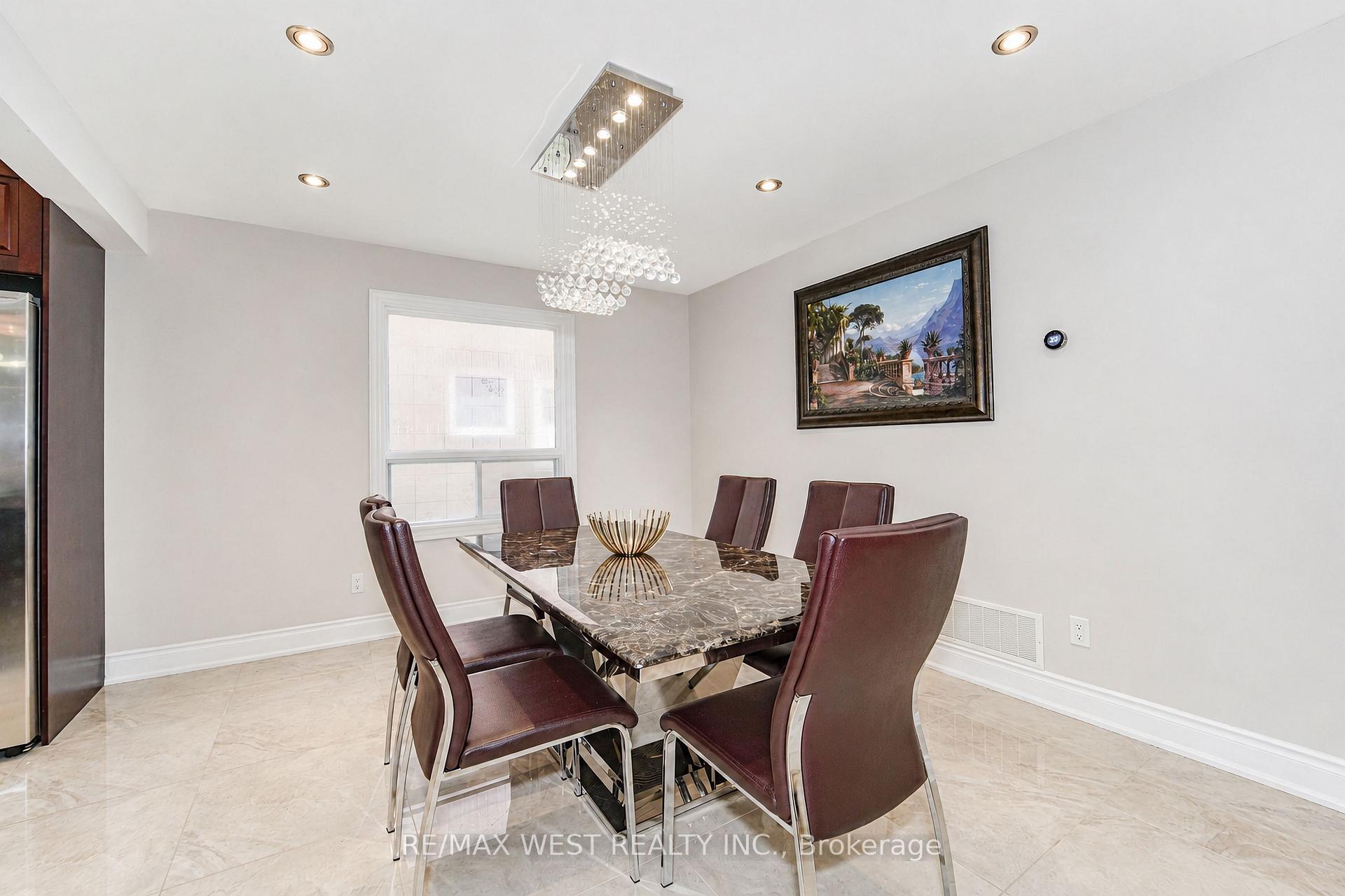 Photo 5 of 67 Dawlish Avenue, Aurora, Aurora Highlands — HOMEH