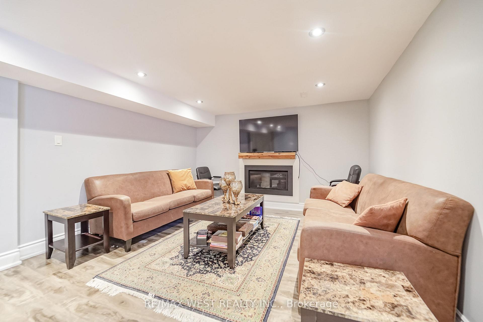Photo 13 of 67 Dawlish Avenue, Aurora, Aurora Highlands — HOMEH