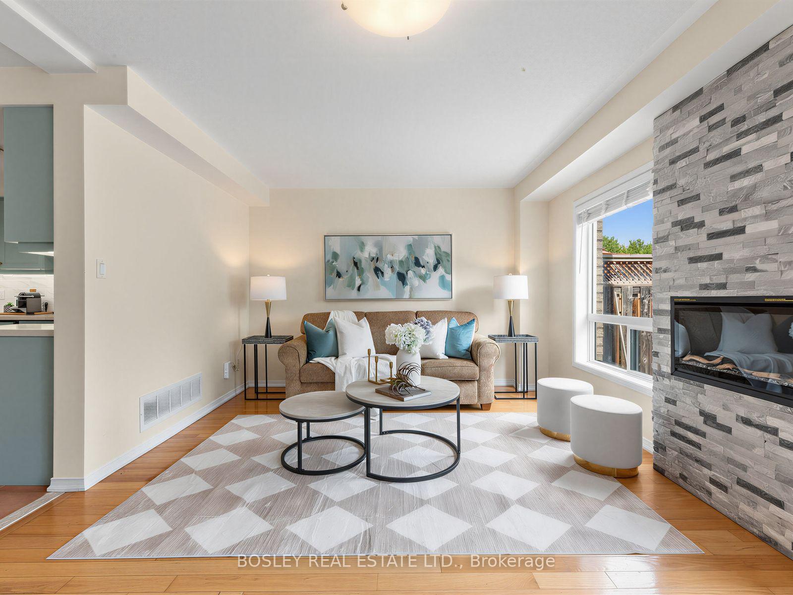Photo 4 of Unit 29, 1489 Heritage Way, Oakville, Glen Abbey — HOMEH