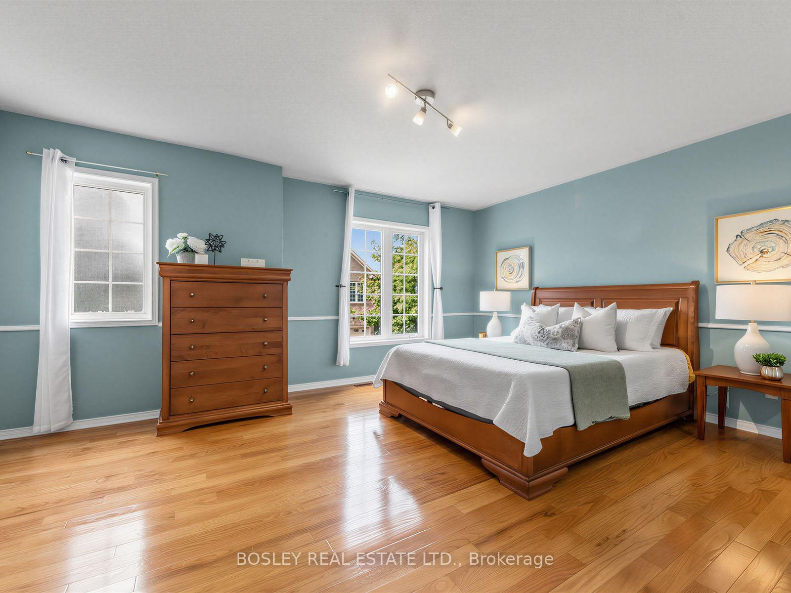 Photo 16 of Unit 29, 1489 Heritage Way, Oakville, Glen Abbey — HOMEH