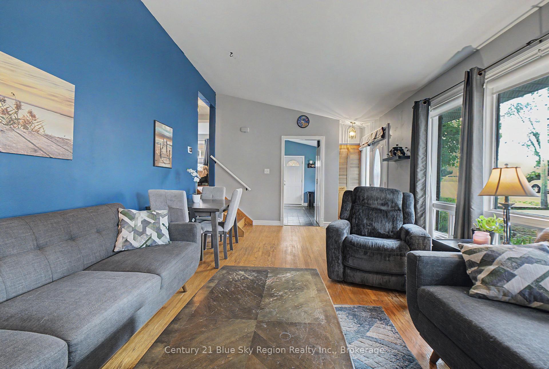 Photo 16 of 328 Mckenzie Avenue, North Bay, Widdifield — HOMEH