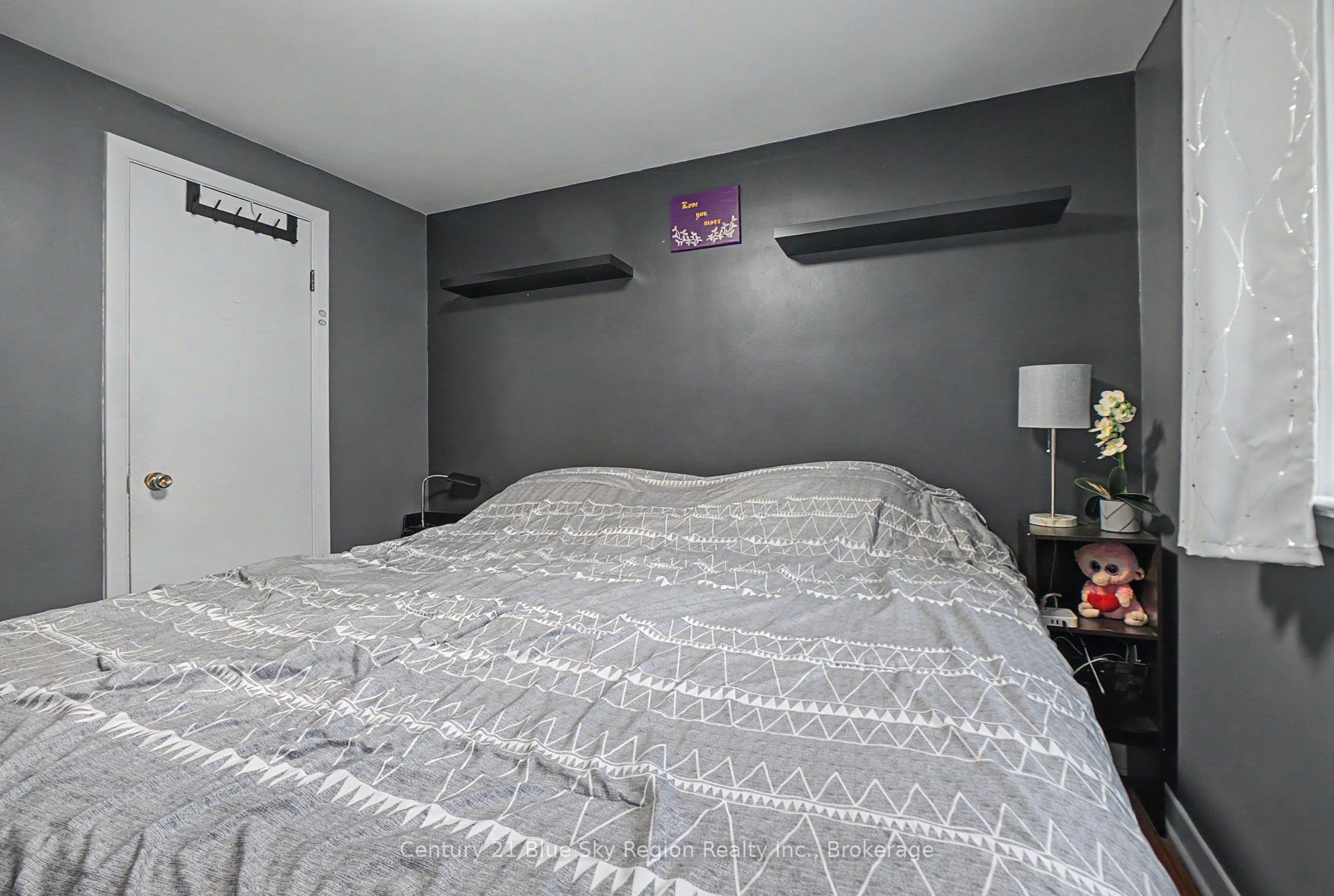 Photo 17 of 328 Mckenzie Avenue, North Bay, Widdifield — HOMEH
