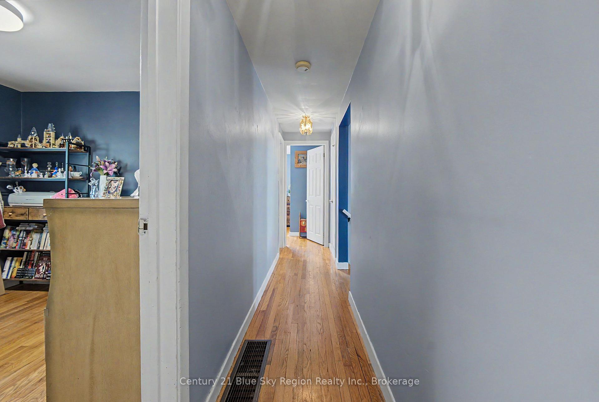 Photo 22 of 328 Mckenzie Avenue, North Bay, Widdifield — HOMEH