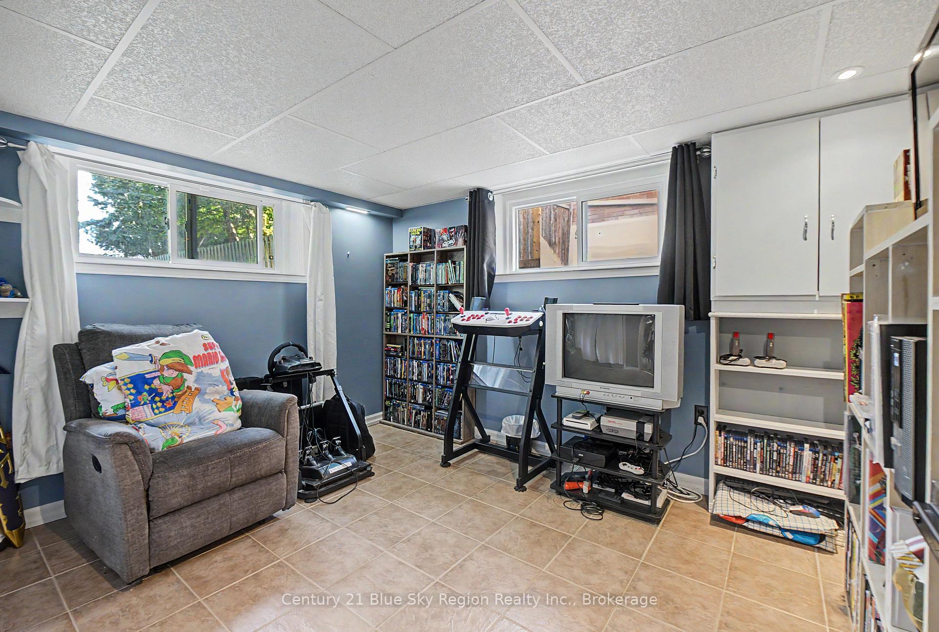 Photo 31 of 328 Mckenzie Avenue, North Bay, Widdifield — HOMEH