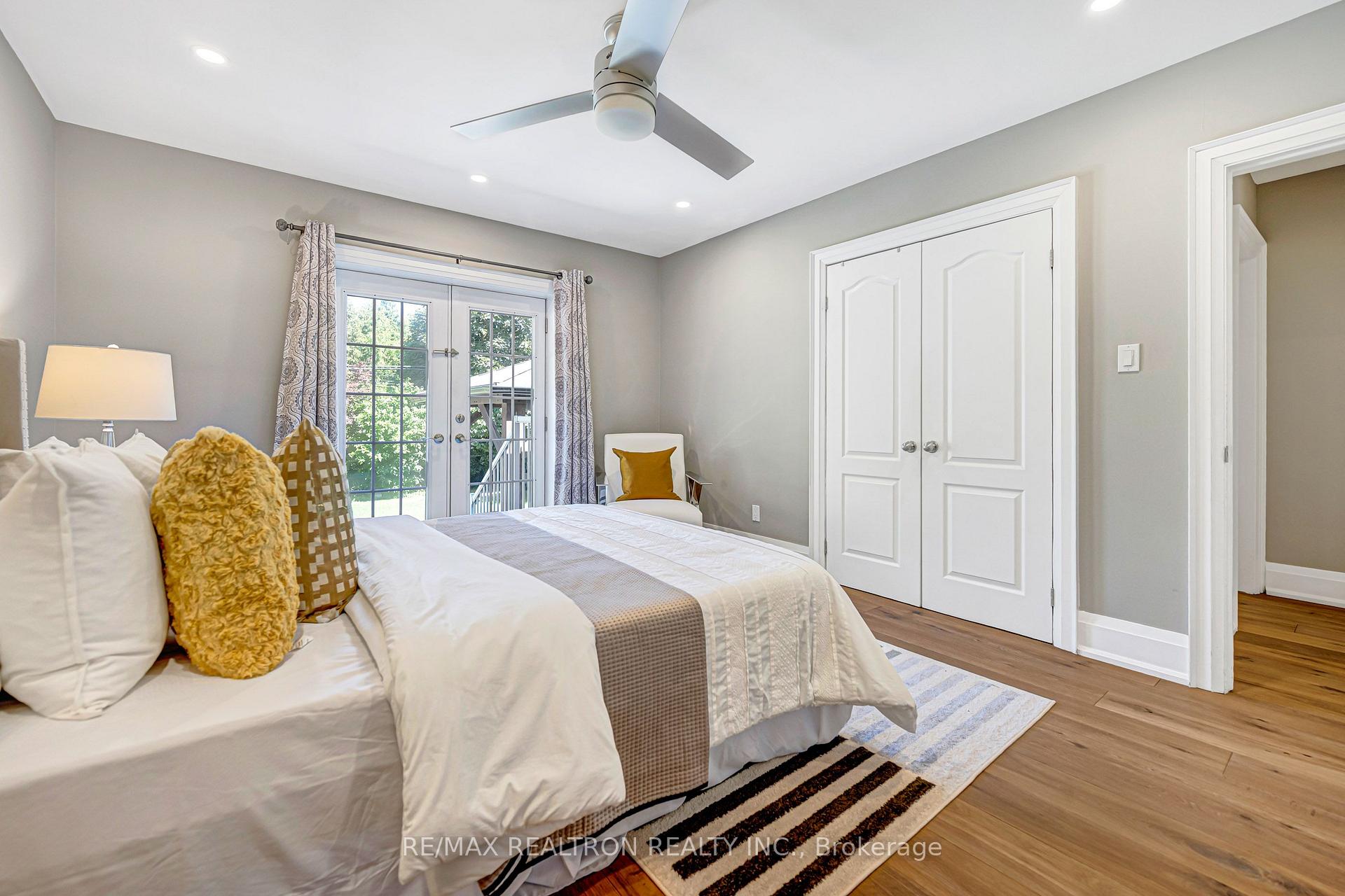 Photo 15 of 44 Fenley Drive, Etobicoke, Kingsview Village-The Westway — HOMEH