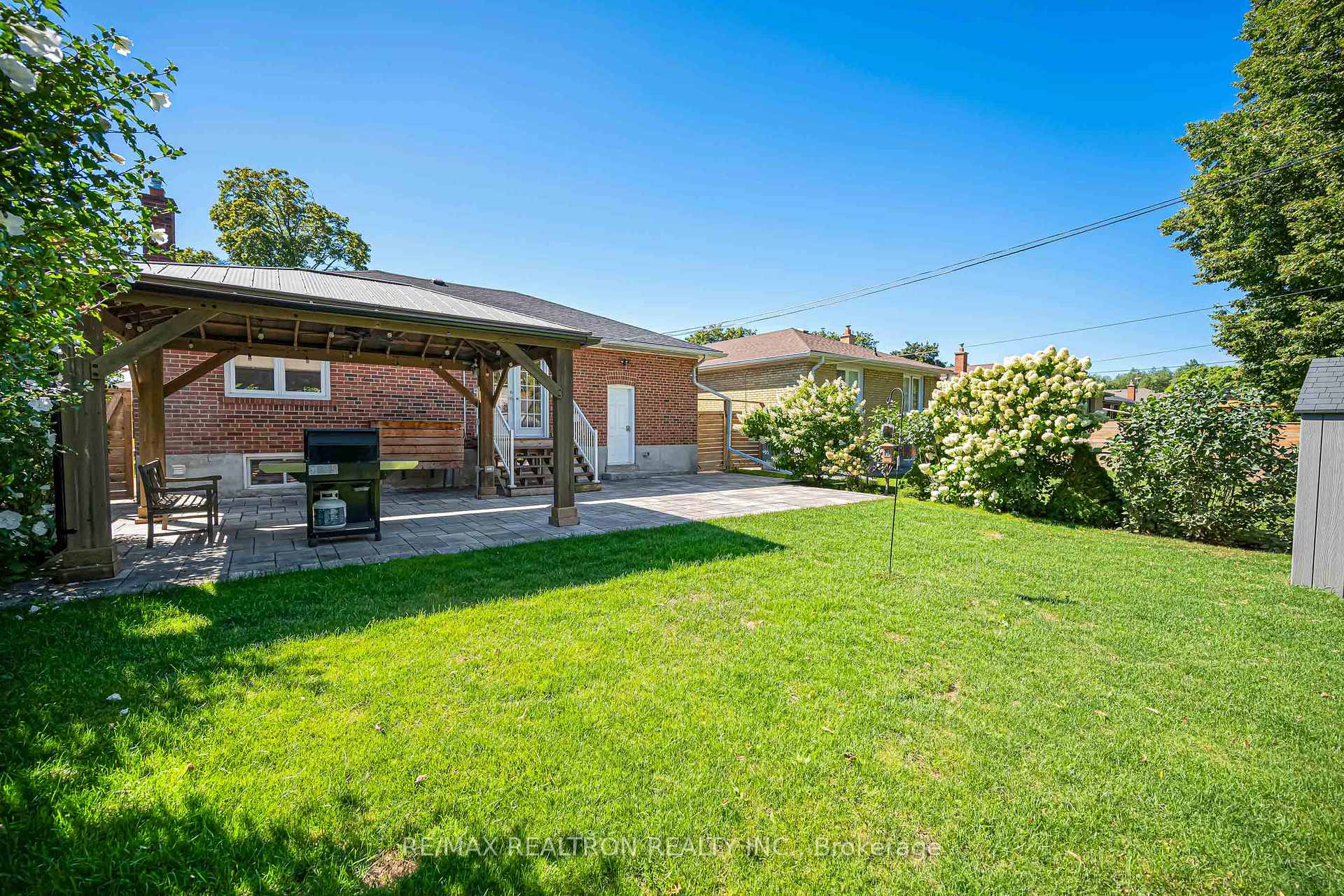 Photo 35 of 44 Fenley Drive, Etobicoke, Kingsview Village-The Westway — HOMEH