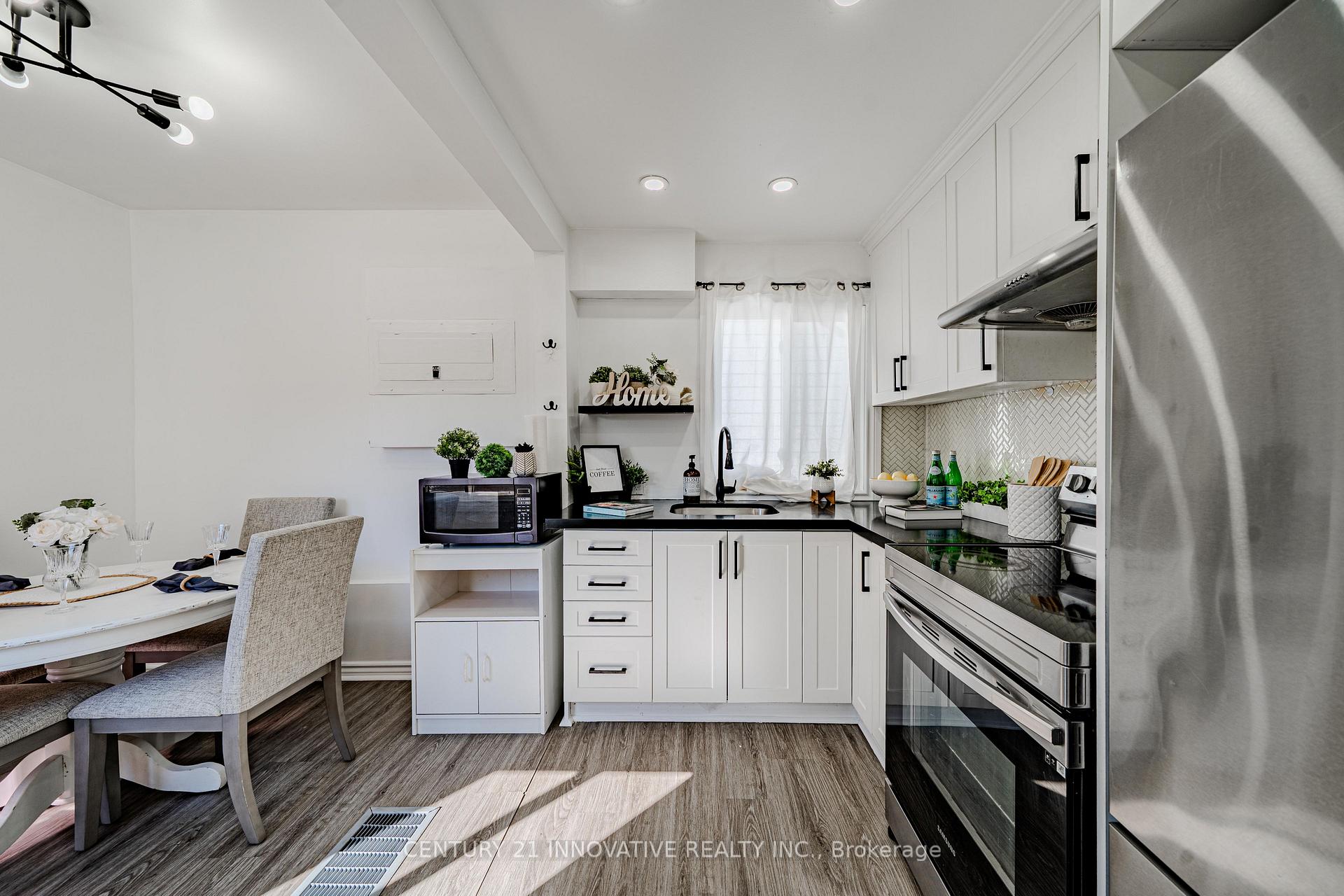 Photo 13 of 1 Edward Street, Ajax, Central — HOMEH