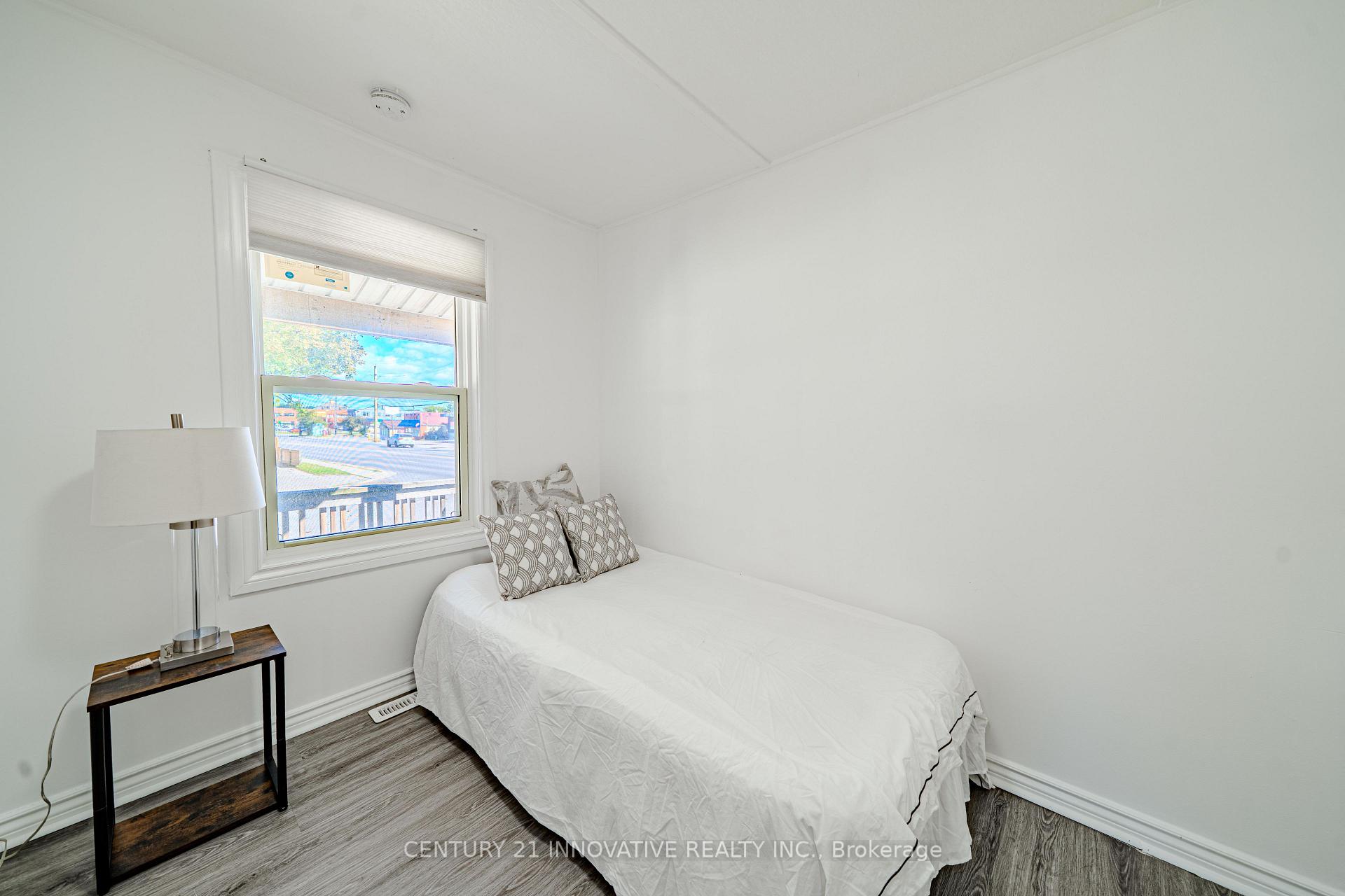 Photo 26 of 1 Edward Street, Ajax, Central — HOMEH