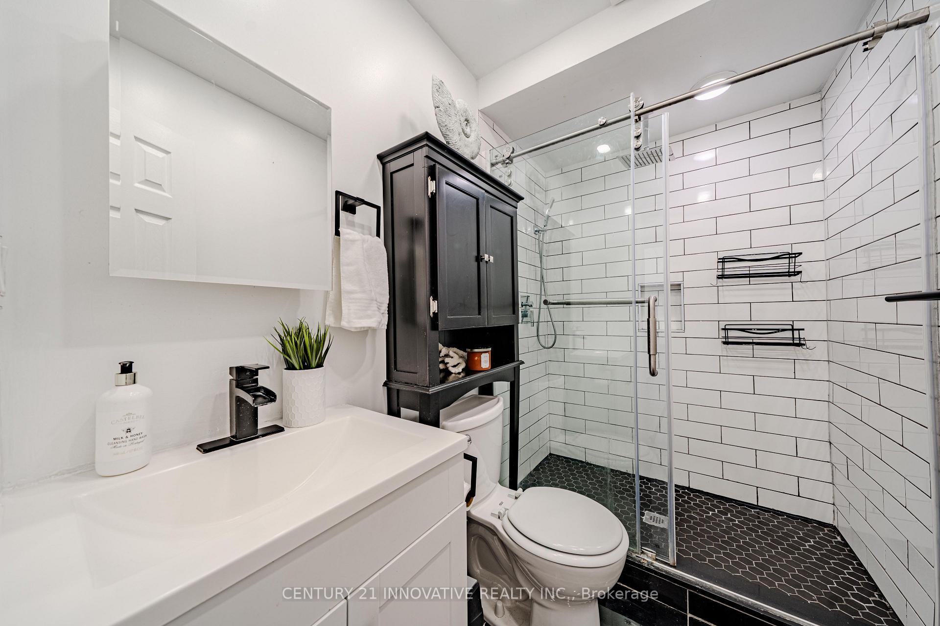 Photo 29 of 1 Edward Street, Ajax, Central — HOMEH