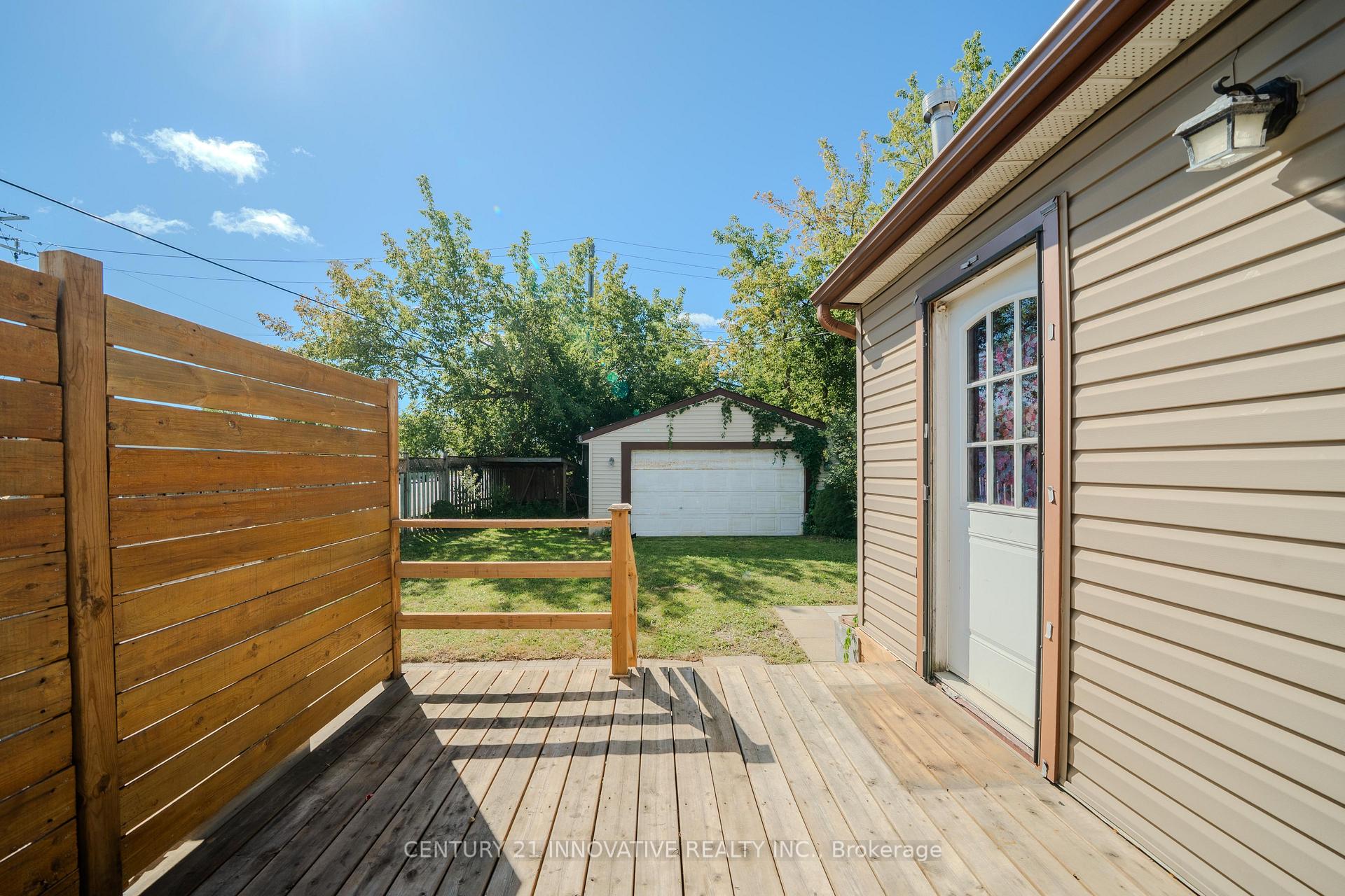 Photo 31 of 1 Edward Street, Ajax, Central — HOMEH
