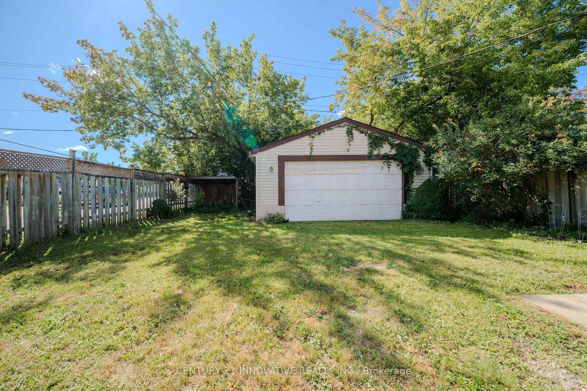 Photo 35 of 1 Edward Street, Ajax, Central — HOMEH