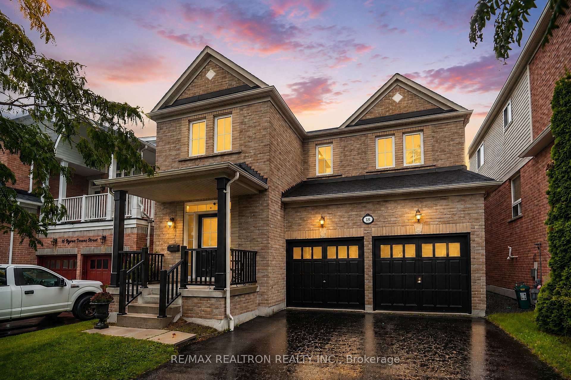 Photo 2 of 18 Byram Downs Street, Ajax, Central East — HOMEH