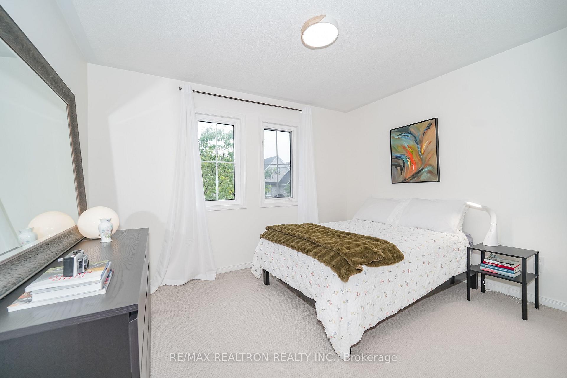 Photo 23 of 18 Byram Downs Street, Ajax, Central East — HOMEH