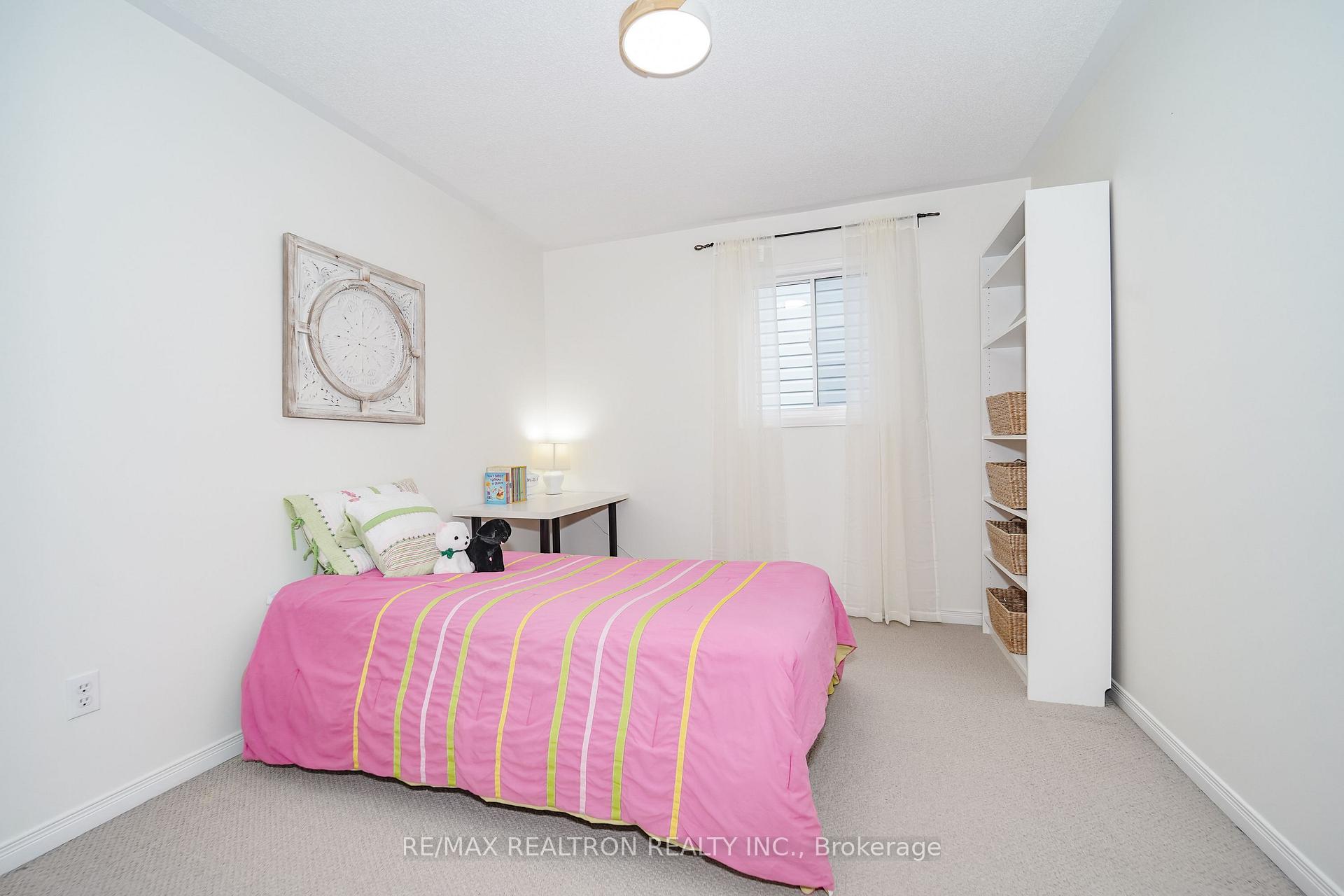 Photo 25 of 18 Byram Downs Street, Ajax, Central East — HOMEH