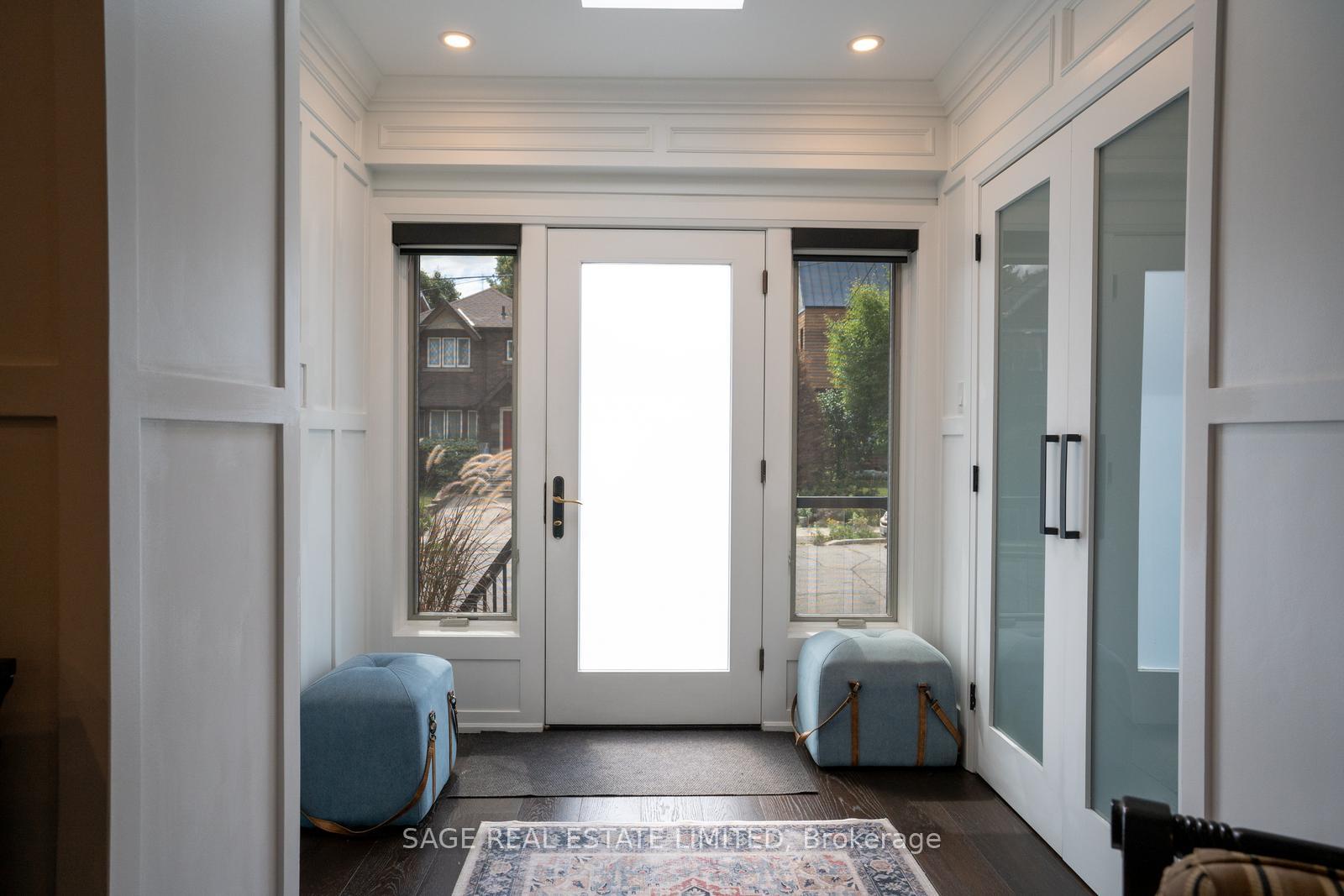 Photo 2 of 156 Craighurst Avenue, Toronto, Lawrence Park South — HOMEH