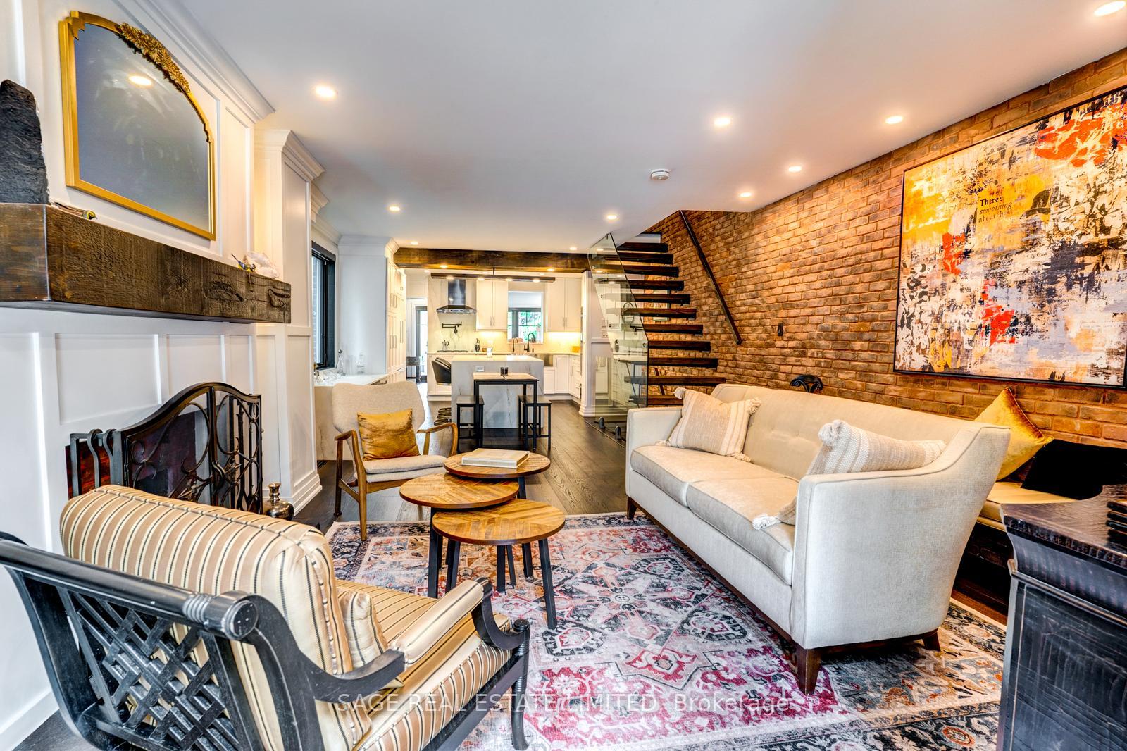 Photo 4 of 156 Craighurst Avenue, Toronto, Lawrence Park South — HOMEH